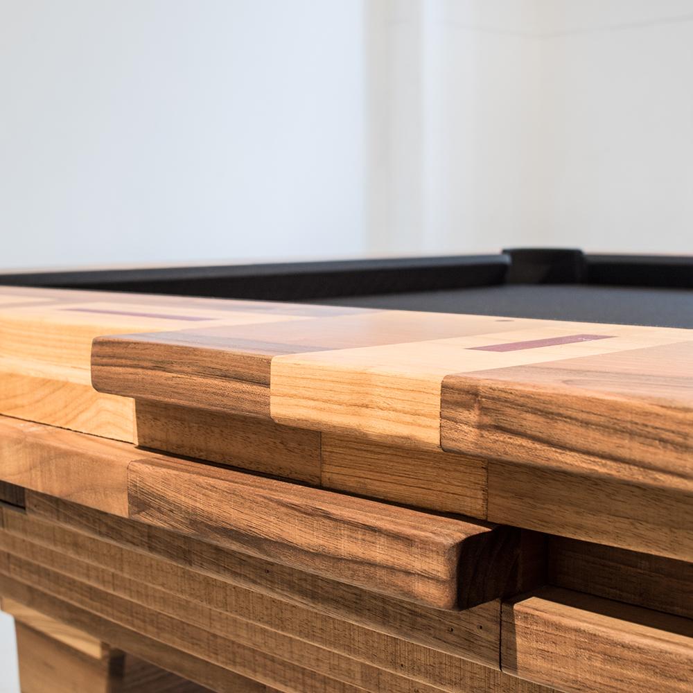 'Light Tropics' Handcrafted Pool Table and Cue Stand by Hillsideout In New Condition For Sale In Milan, IT