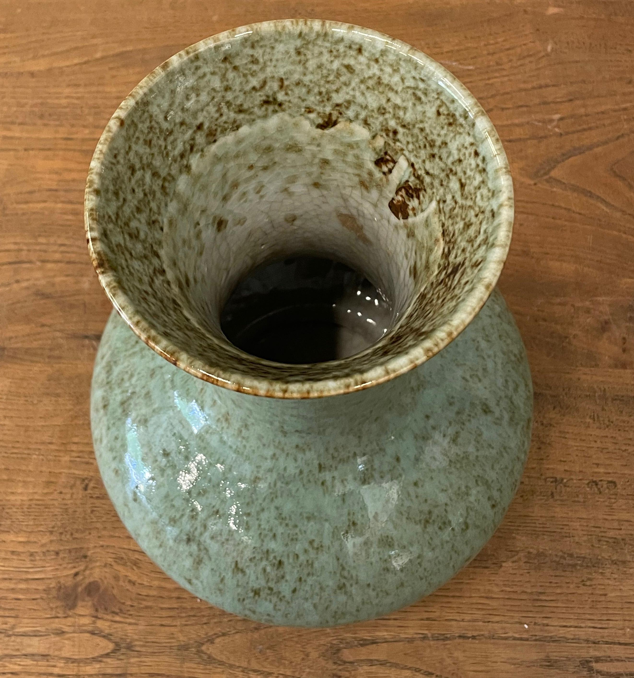 Turquesa claro con salpicaduras marrones Jarrón de boca ancha, China, Contemporáneo Cerámico en venta
