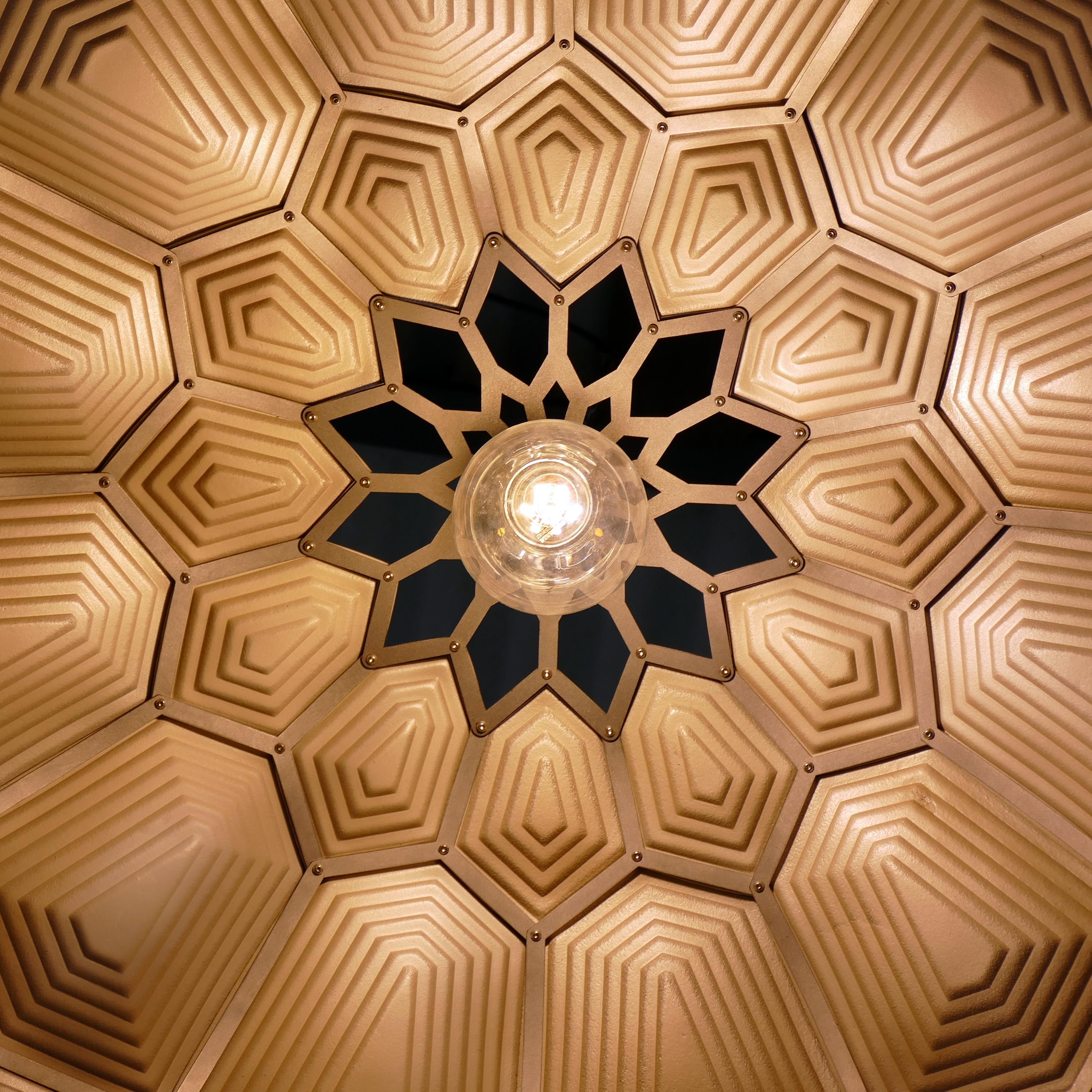 Light - Turtle Dome Embossed Leather in Pearl For Sale 3
