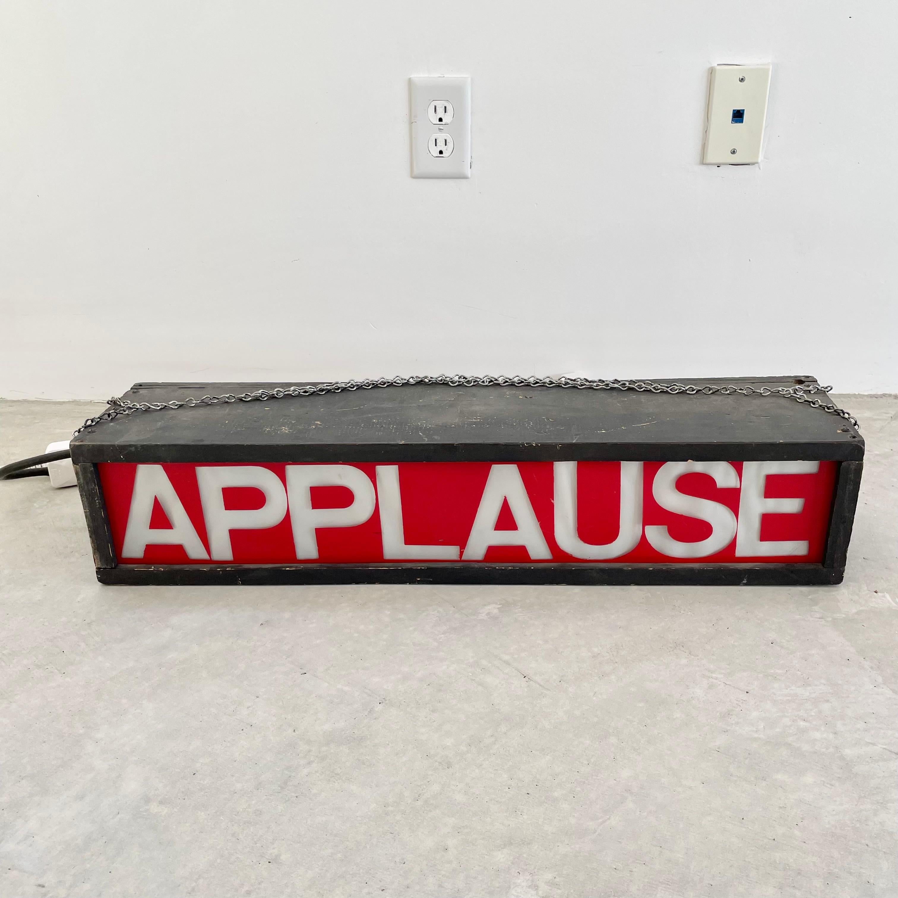 applause sign