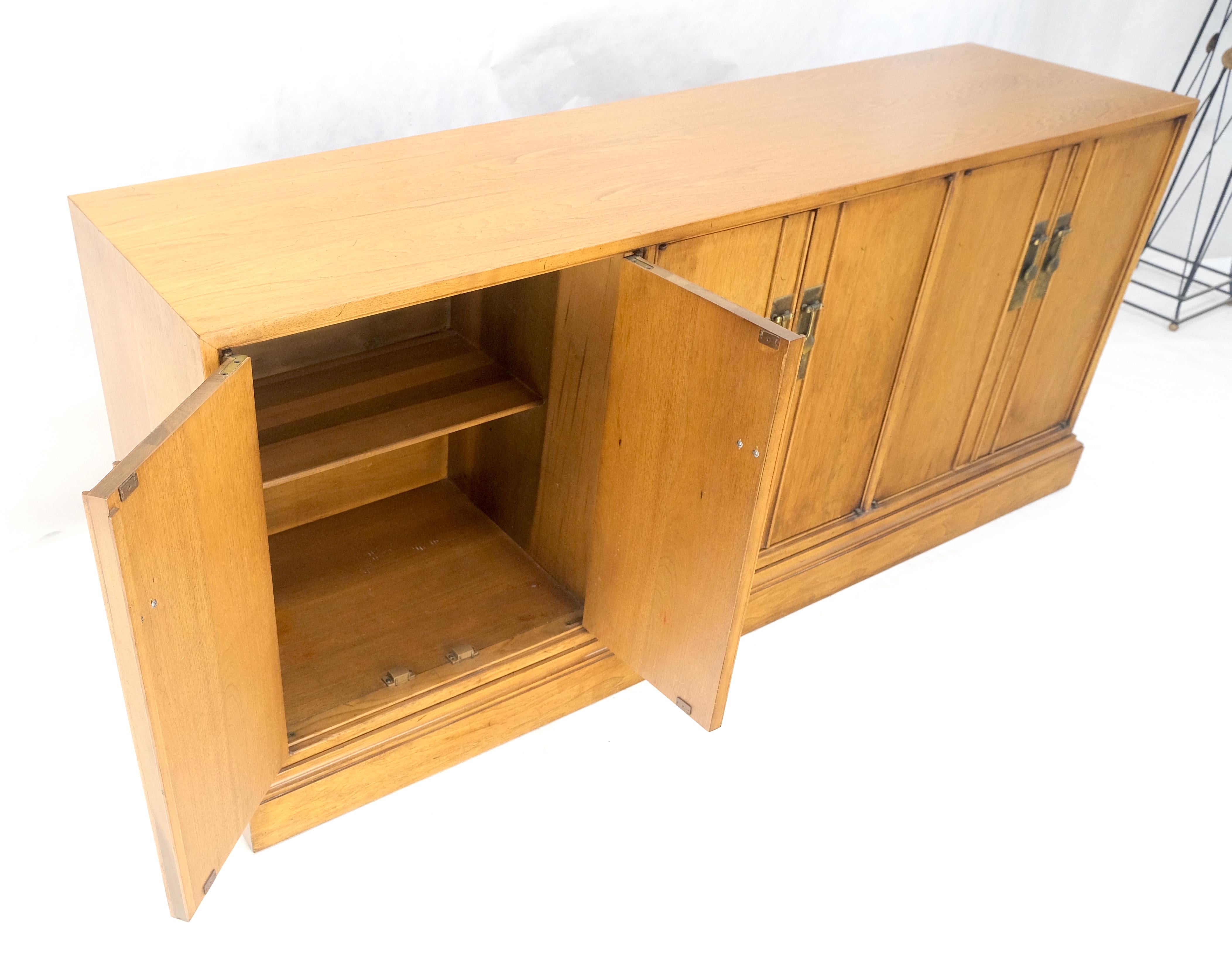 Light Walnut 3 Compartments 6 Doors Drawers Long Credenza Dresser c1970s MINT For Sale 6