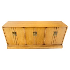 Light Walnut 3 Compartments 6 Doors Drawers Long Credenza Dresser c1970s MINT