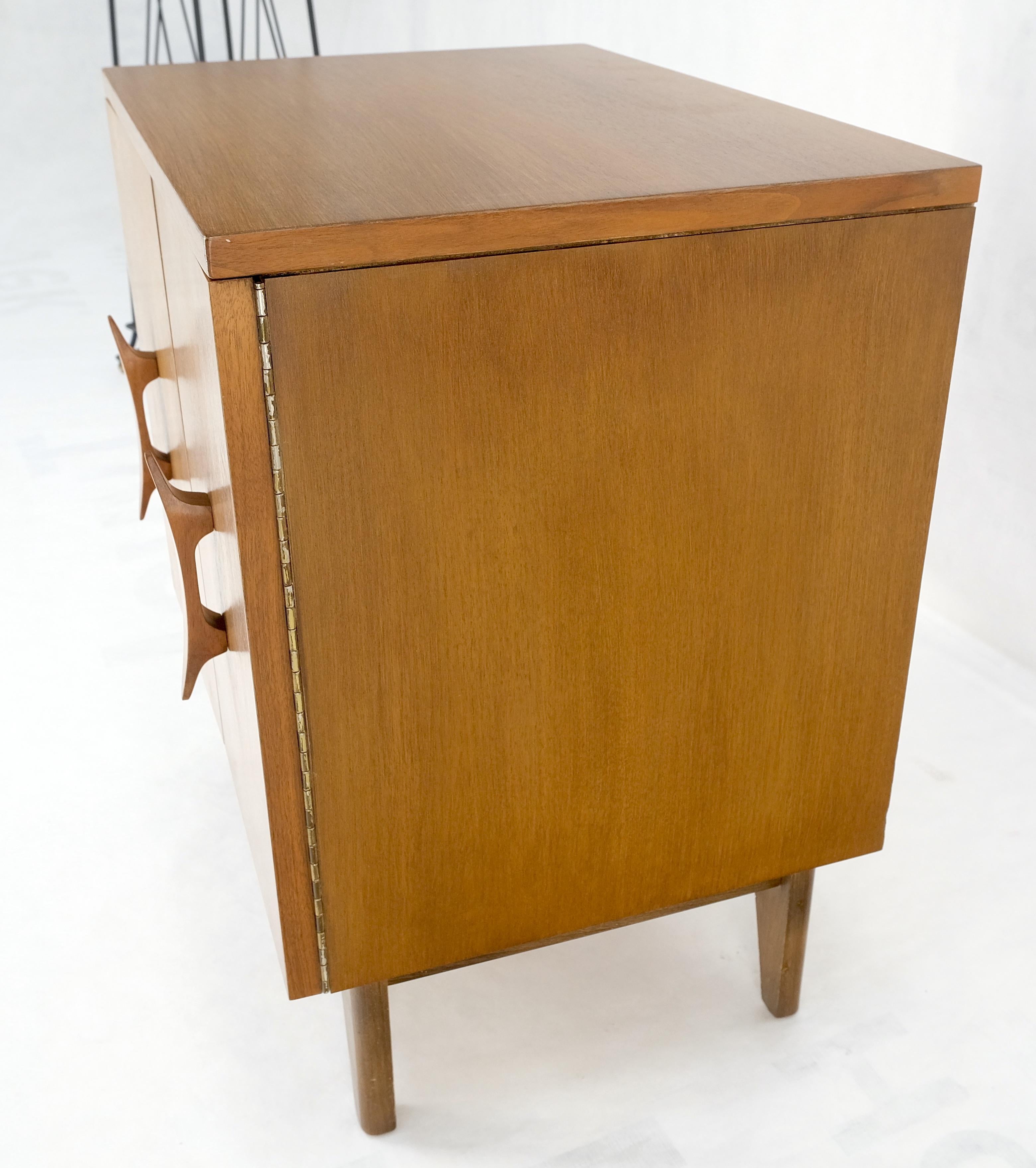 20th Century Light Walnut Banana Shape Pulls Two Doors End Table Nightstand Mint! For Sale