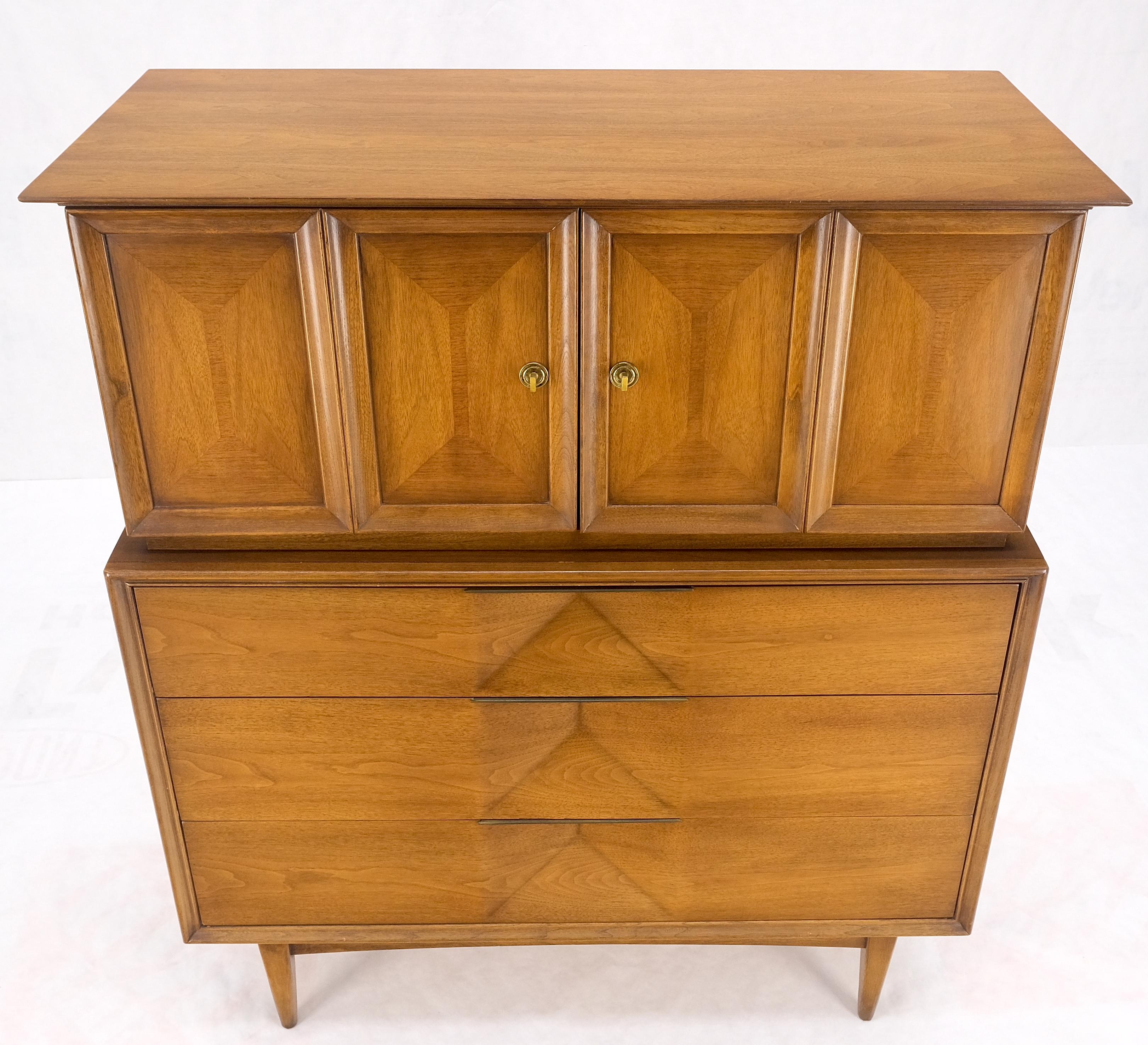 Mid-Century Modern Light Walnut Sculptural Drawer Fronts Double Door Compartment High Chest Dresser For Sale