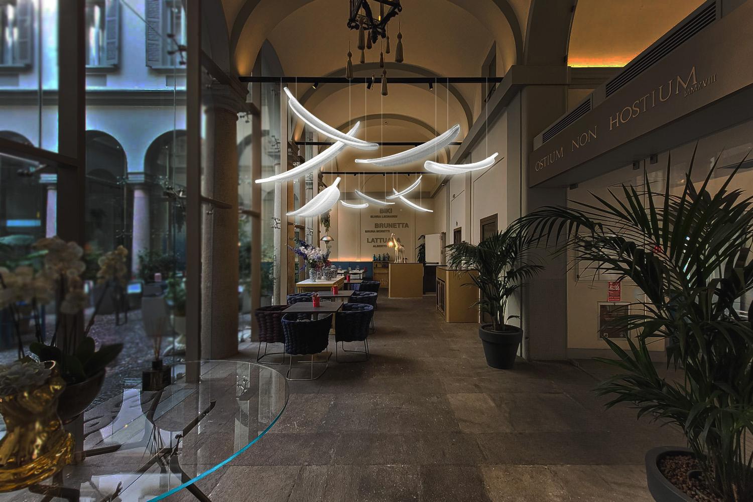 Post-Modern Light White Banana Leaf Hanging Lamp by Marcantonio For Sale
