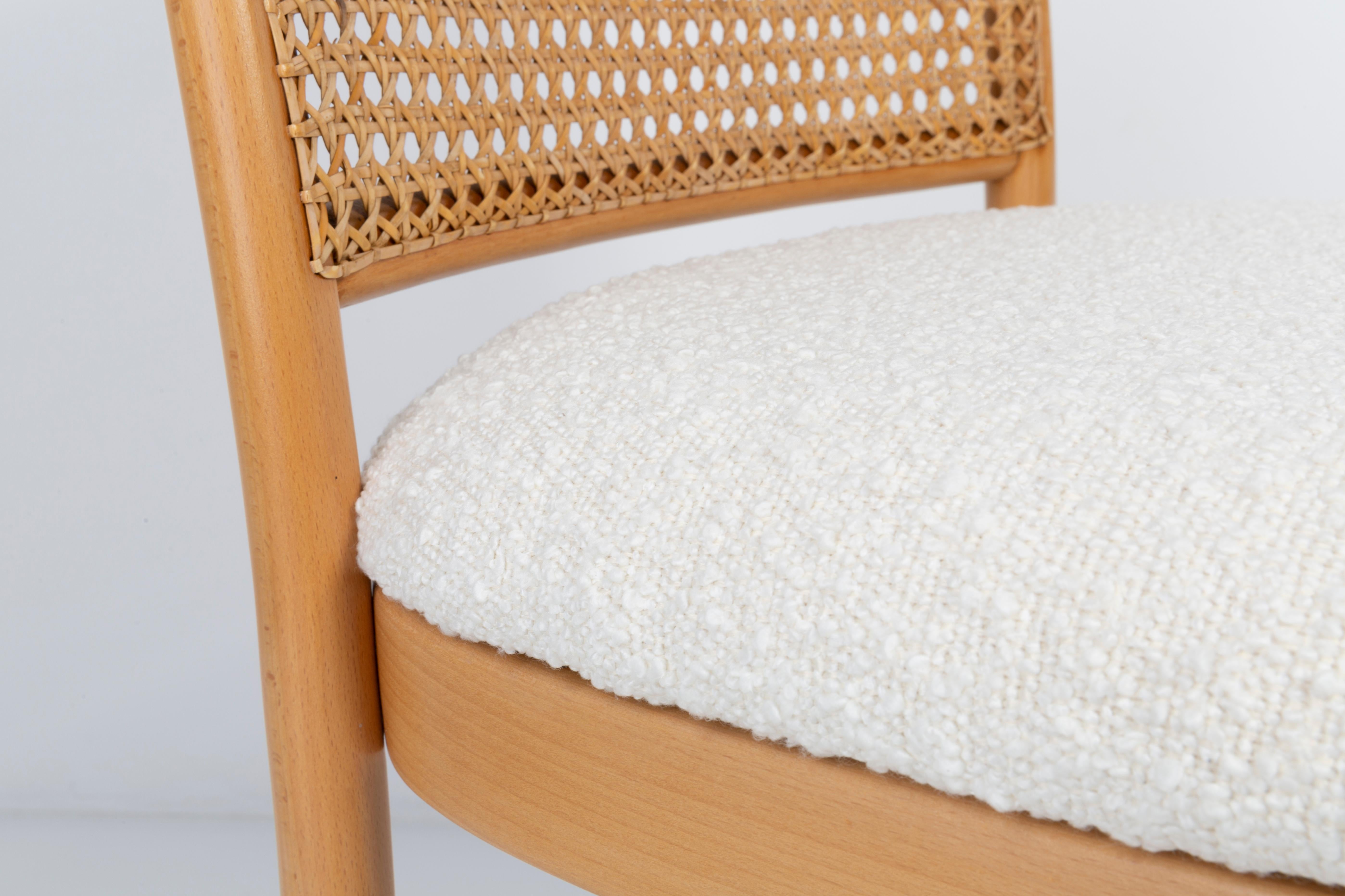 Light White Boucle Thonet Wood Rattan Chair, 1960s For Sale 5