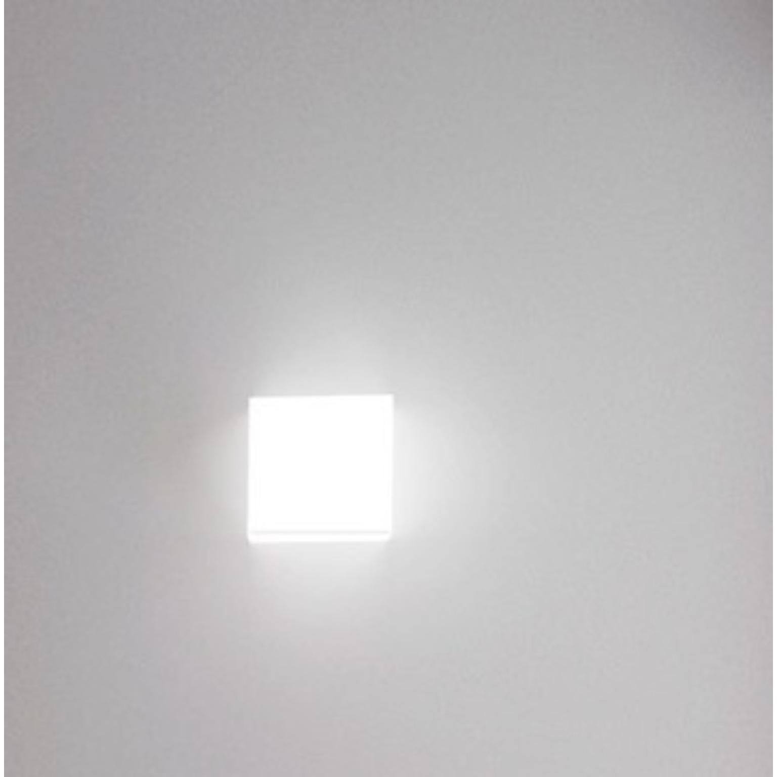 Postmoderne Lampe murale Cubo 20 blanc clair de SLIDE Studio en vente