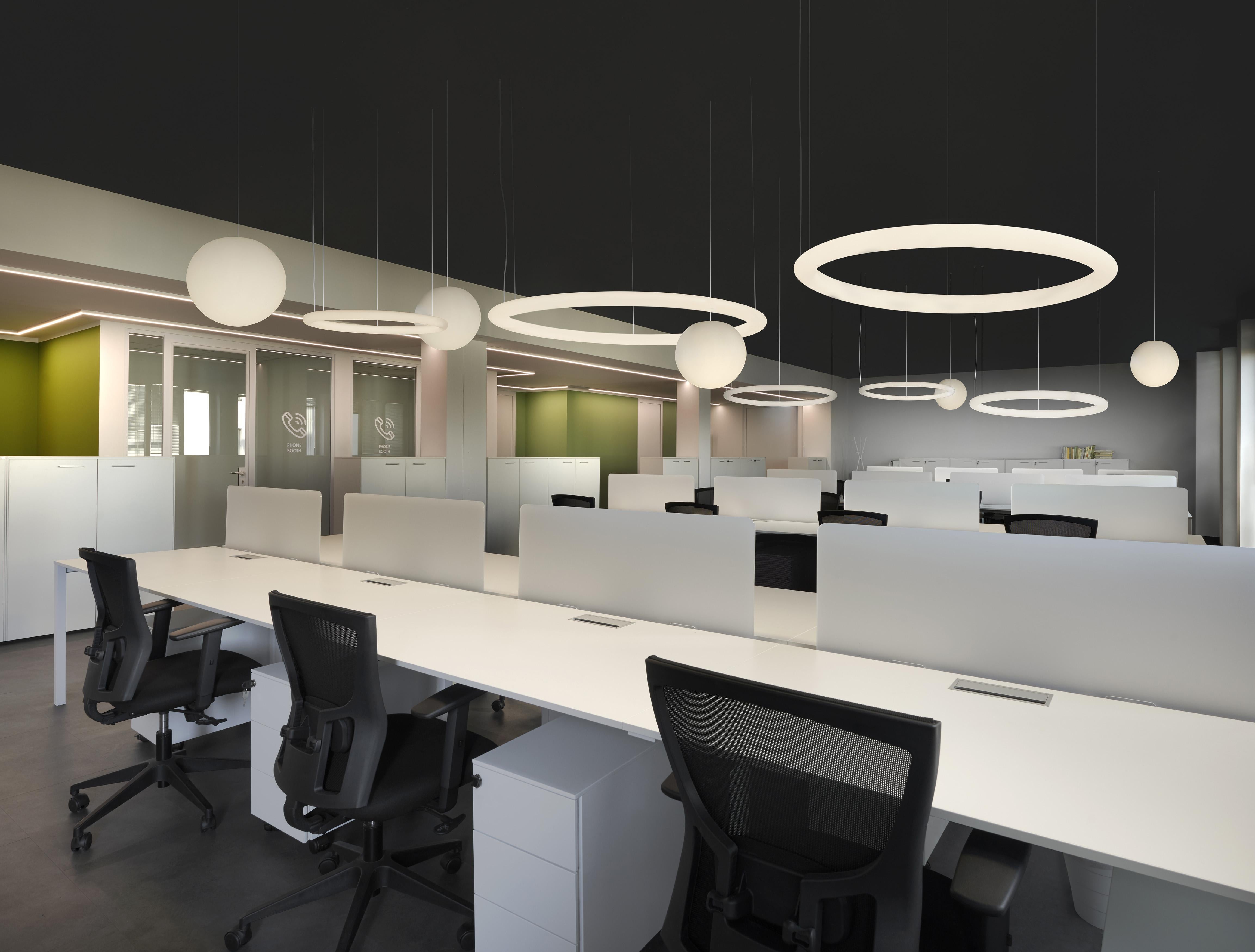 Post-Modern Light White Globo 70 Hanging Lamp by SLIDE Studio For Sale