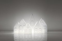 Lampe de bureau Kuusi blanche claire de Roberto Paoli