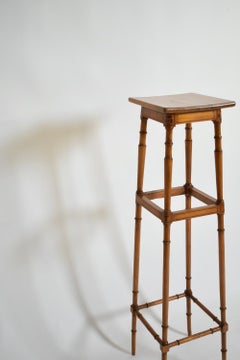 Light wood faux bamboo pedestal table, 1900s.