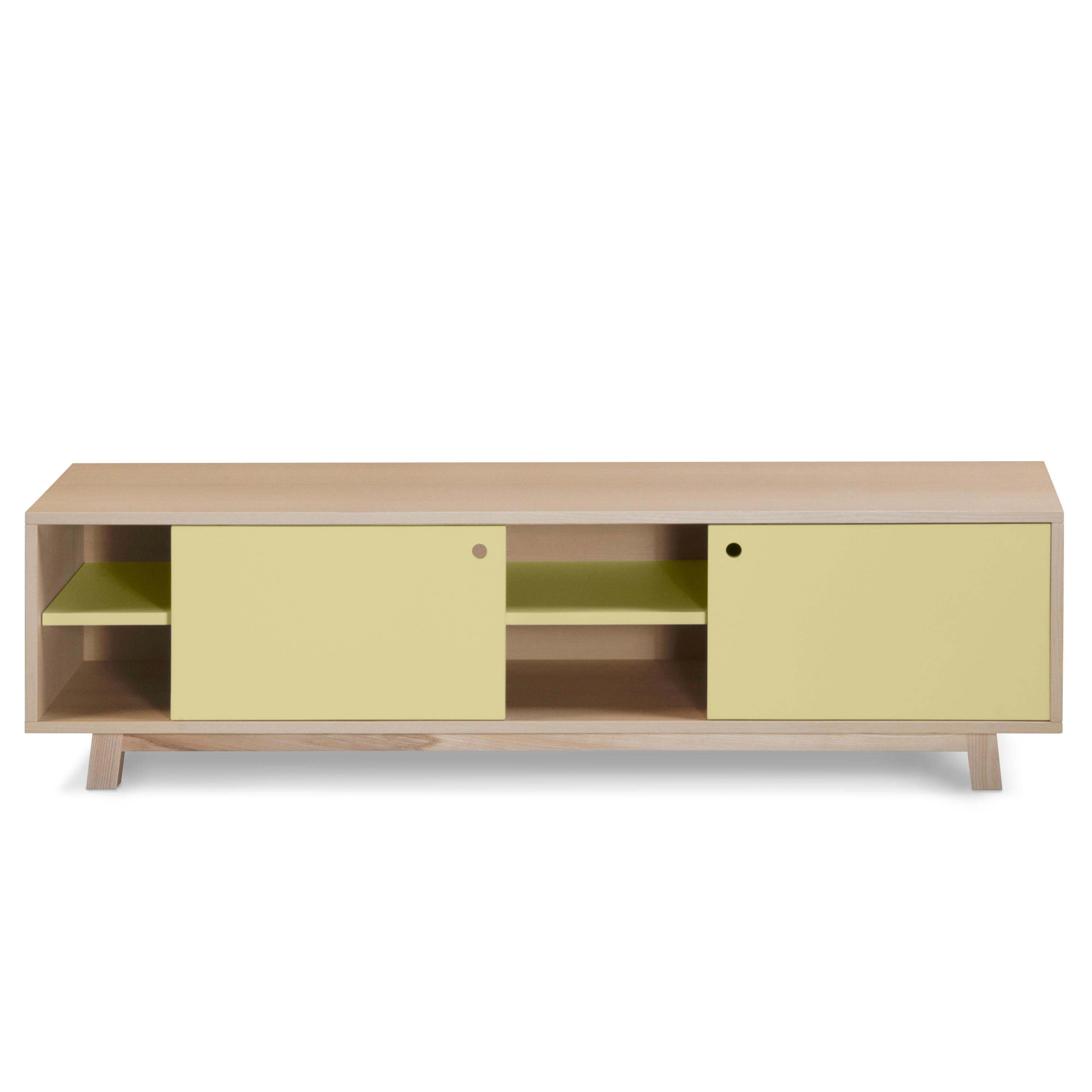 Laqué meuble TV jaune clair à 2 portes en bois,  Design scandinave avec 11 couleurs  en vente
