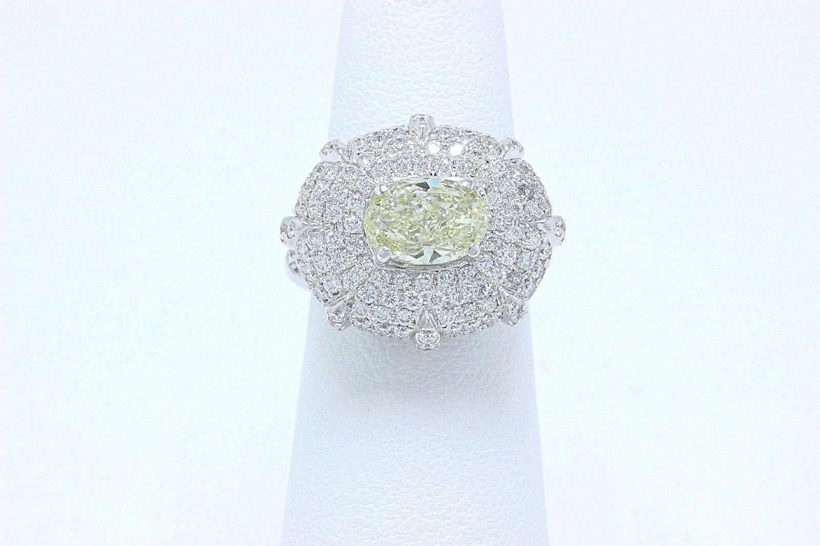 Light Yellow Oval 4.24 TCW Diamond Engagement Cocktail Ring in 18k White Gold For Sale 6