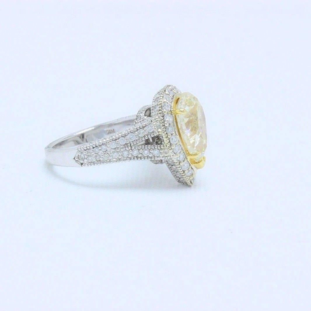 Bague de fiançailles en or blanc 14 carats avec diamants en forme de poire jaune clair de 6,32 carats Pour femmes en vente