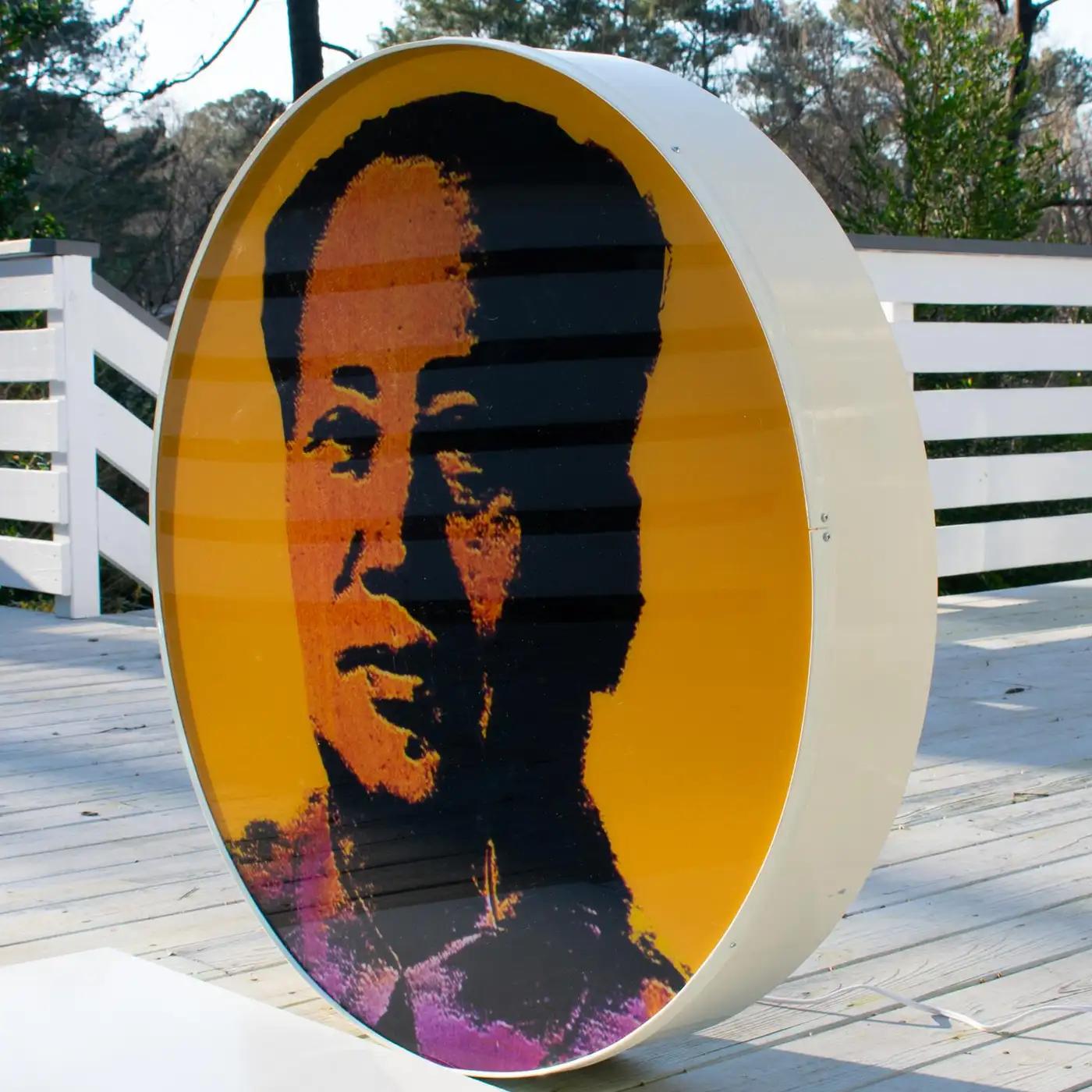 Lightbox Acrylic Print, Mao Tse Tung Silkscreen, circa 1970 In Good Condition For Sale In Atlanta, GA