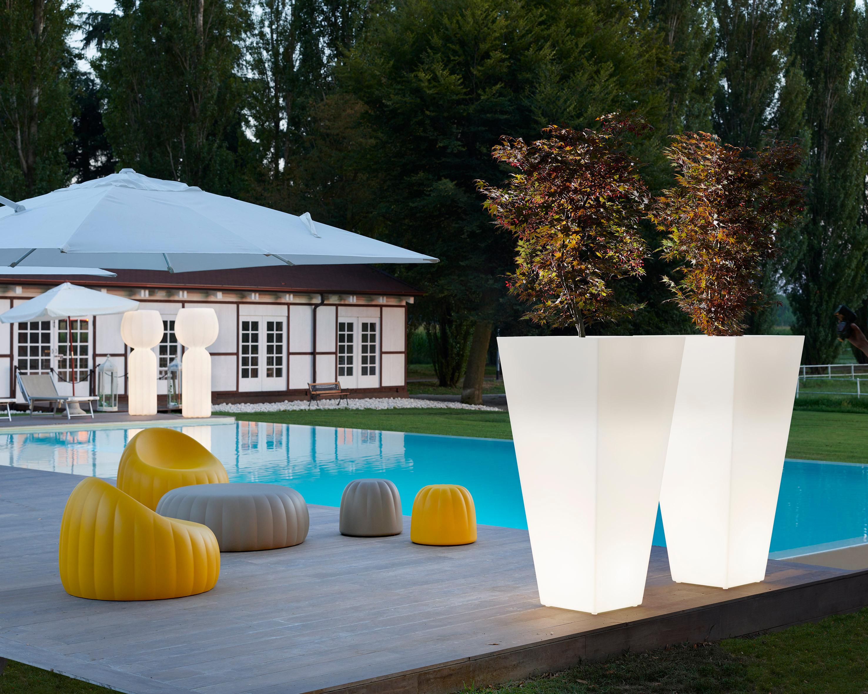 Other Lighted 44 Y Pot by SLIDE Studio For Sale
