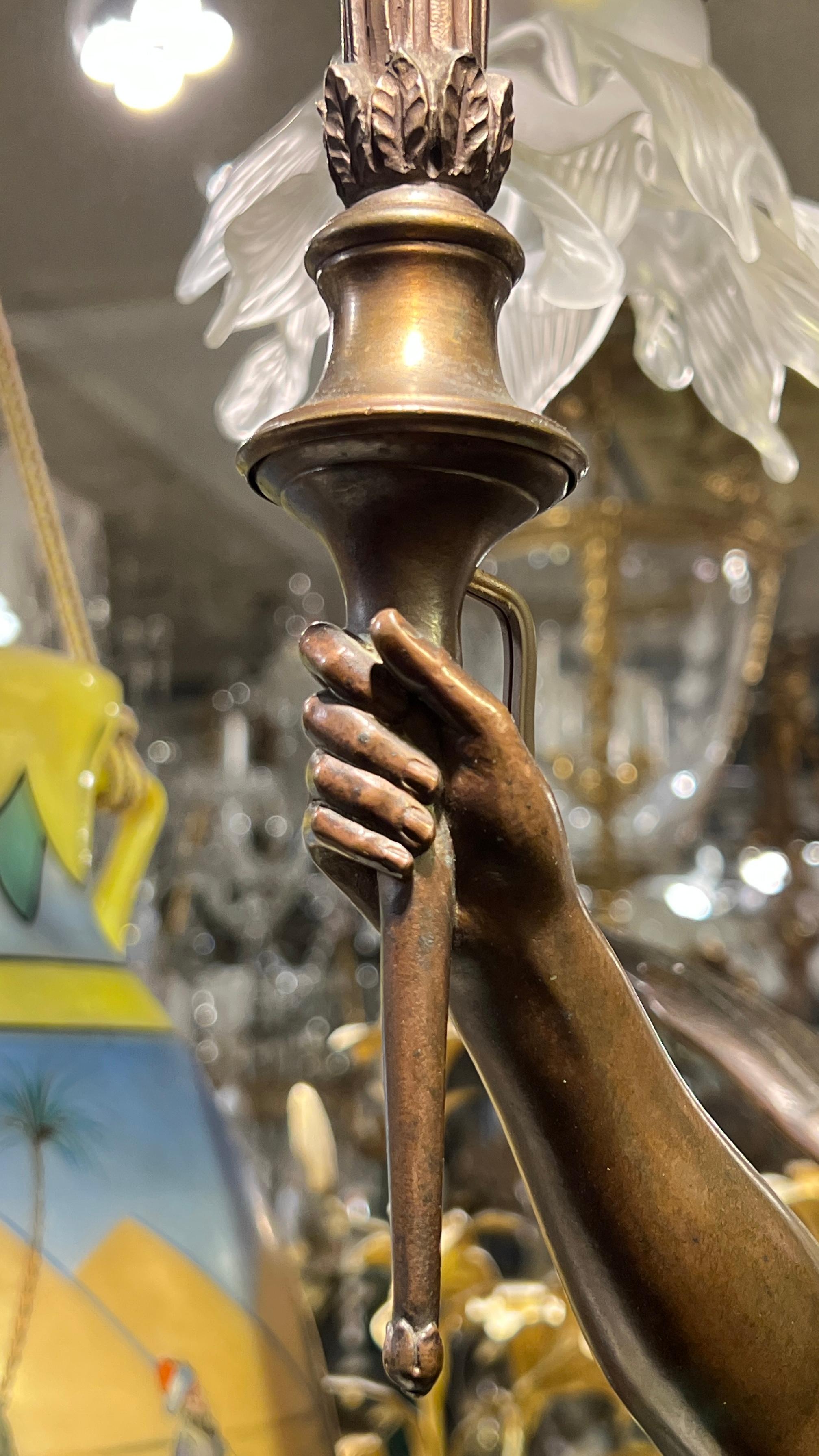 Sculpture / Lampe en bronze éclairée d'après Emile Louis Picault en vente 4