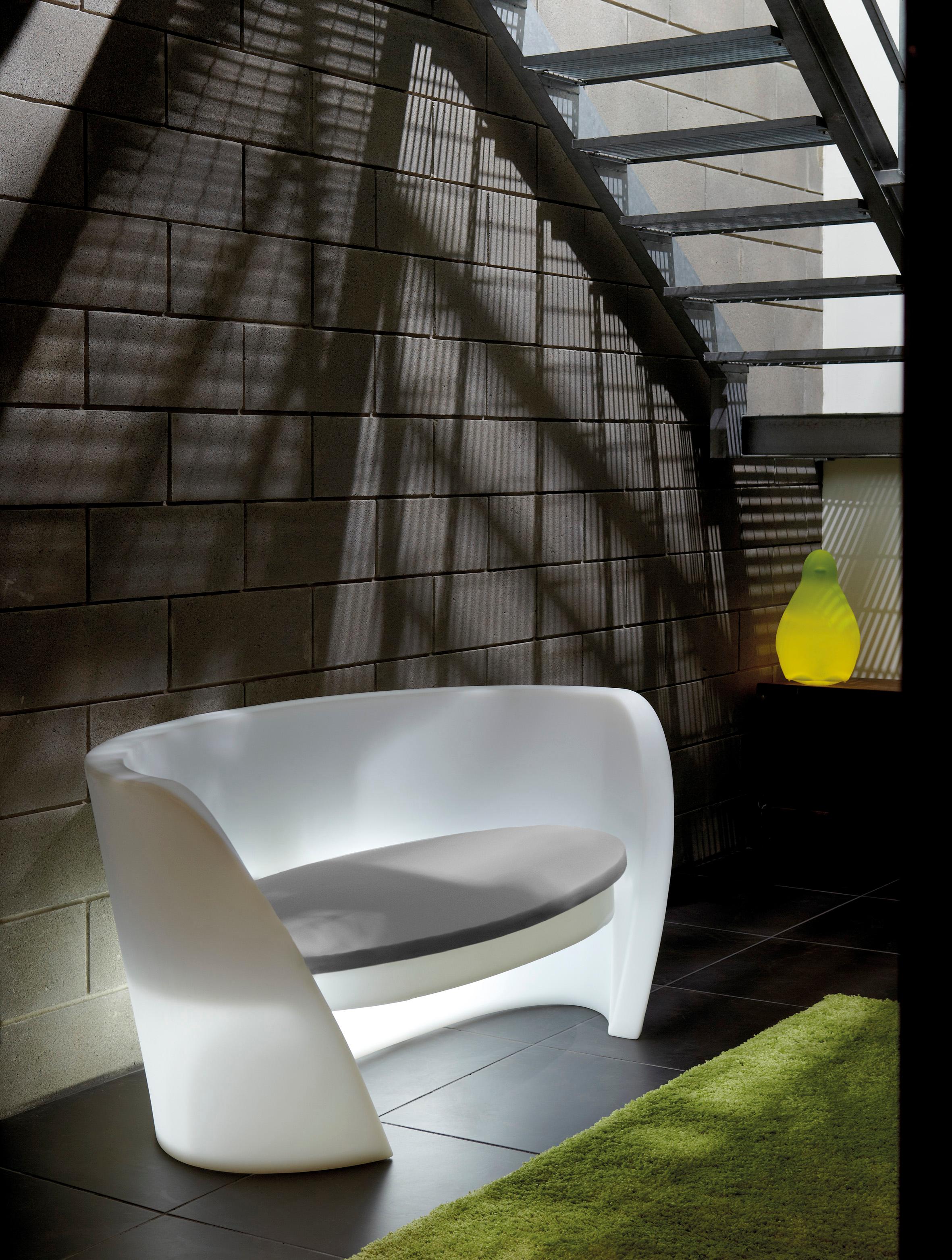 Postmoderne Canapé RAP lumineux de Karim Rashid en vente