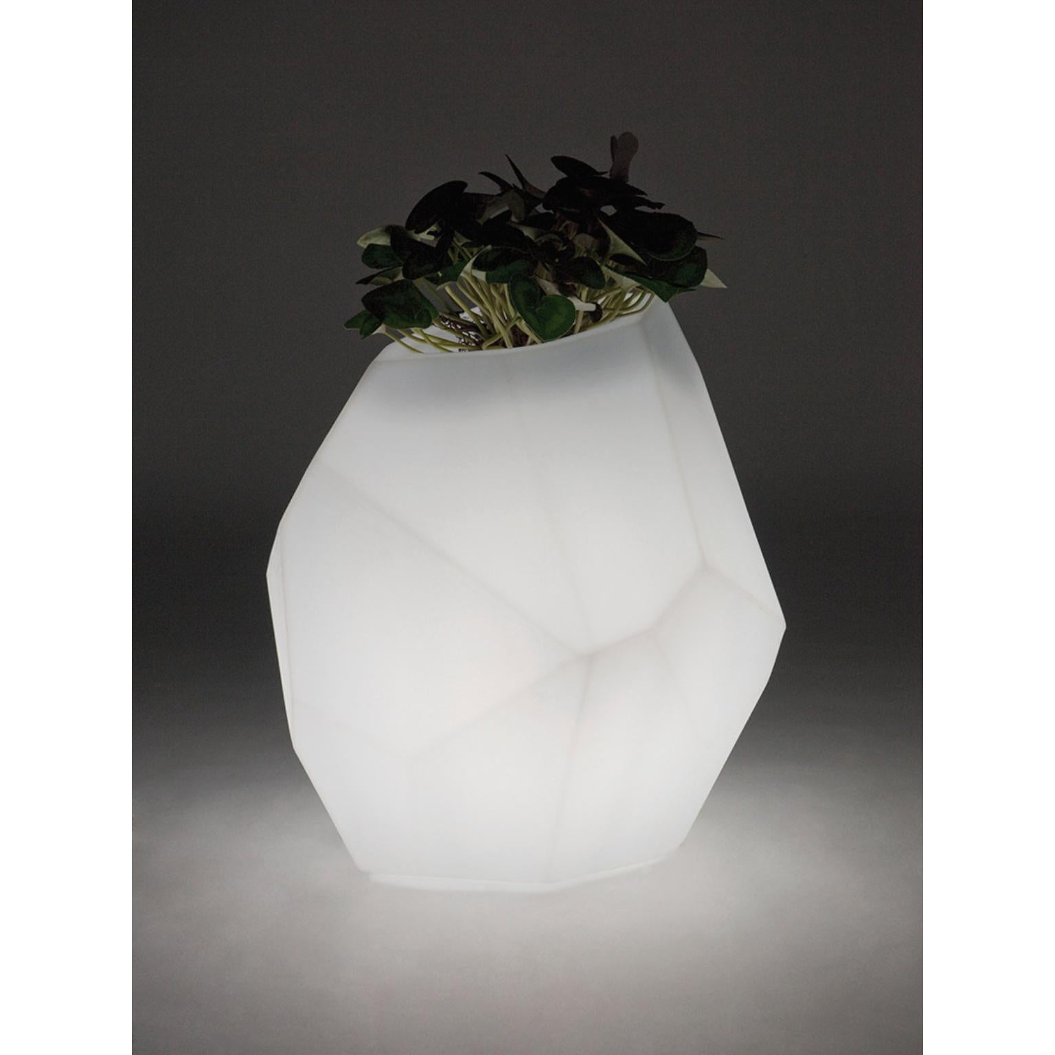 Lighted Secret Pot by Rosaria Rattin
Dimensions: D 47 x W 44 x H 52 cm.
Materials: Polyethylene.

This product is suitable for indoor and outdoor use. Please contact us.

Our stories happen in places precious to us. SLIDE was born from the desire to