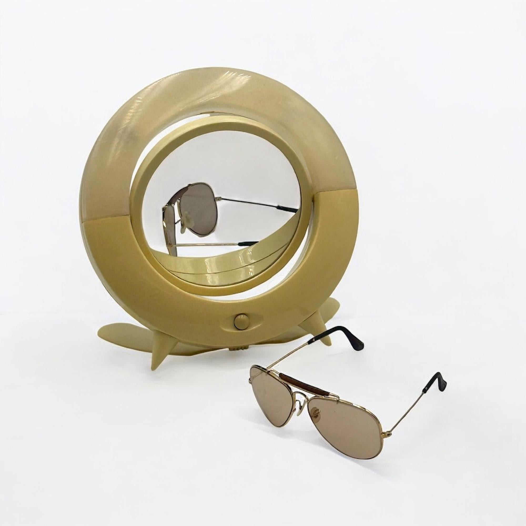 Lighted Space Age Vanity Mirror, 1990s, Italy For Sale 5