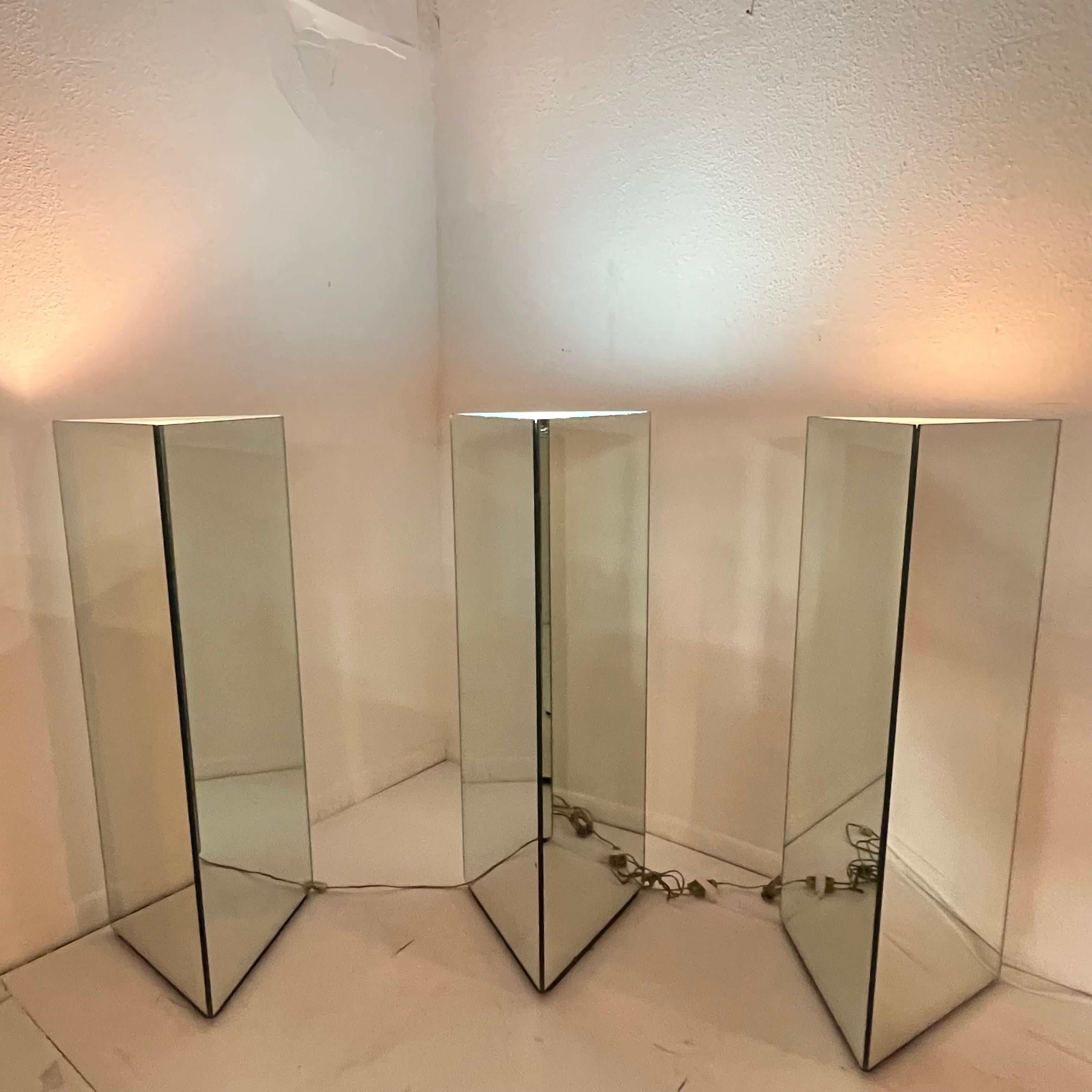 Lighted Triangular Mirrored Pedestal (3 Available) For Sale 7