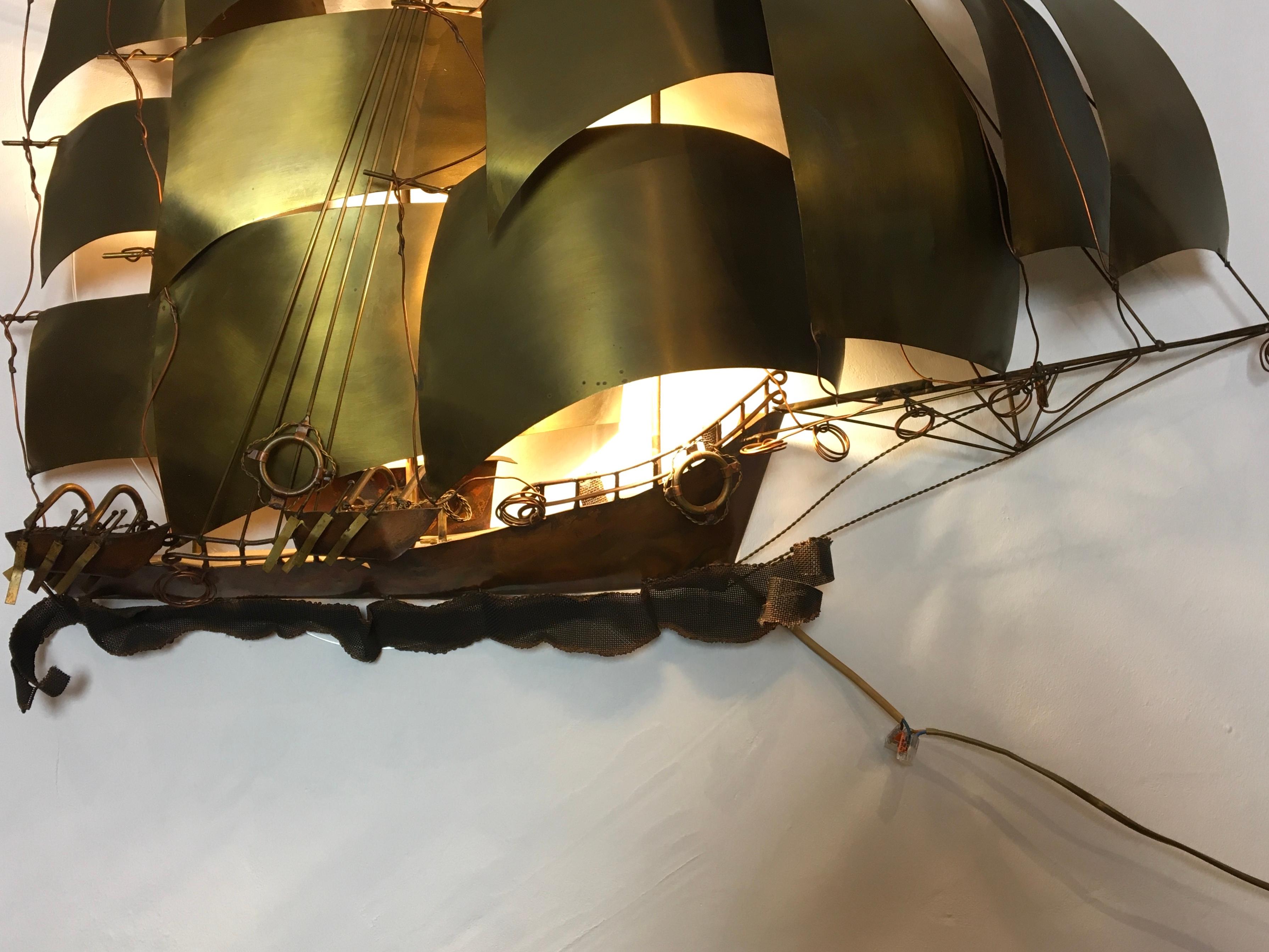 Beleuchtete Wandskulptur eines Segelbootes von Daniel D''Haeseleer, Belgien im Angebot 6