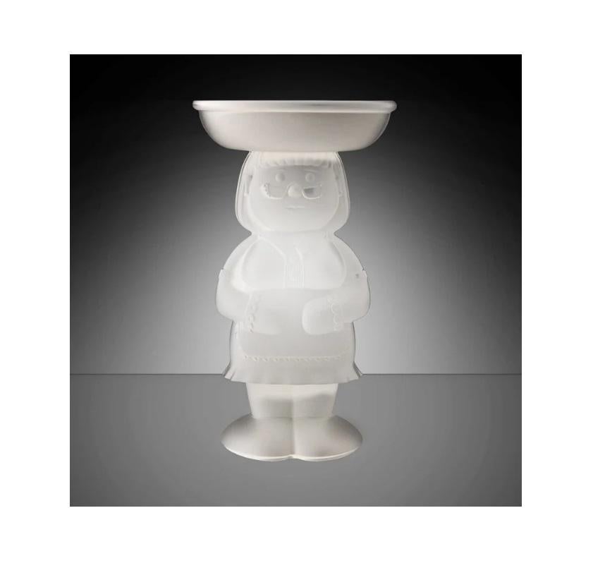 Weißer beleuchteter Amanda-Beistelltisch von Favaretto&Partners
Abmessungen: T 36 x B 36 x H 60 cm.
MATERIALEN: Polyethylen.
Gewicht: 3,5 kg.

Ein abnehmbares Holztablett ist auf Anfrage erhältlich. Erhältlich in einer Standardversion und einer
