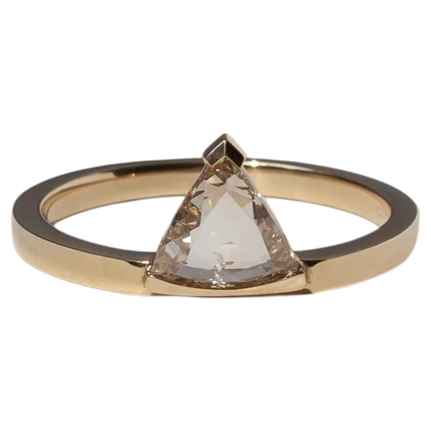 Anillo de compromiso Lighten de oro de 14 quilates y diamantes de Anastassia Sel Jewelry