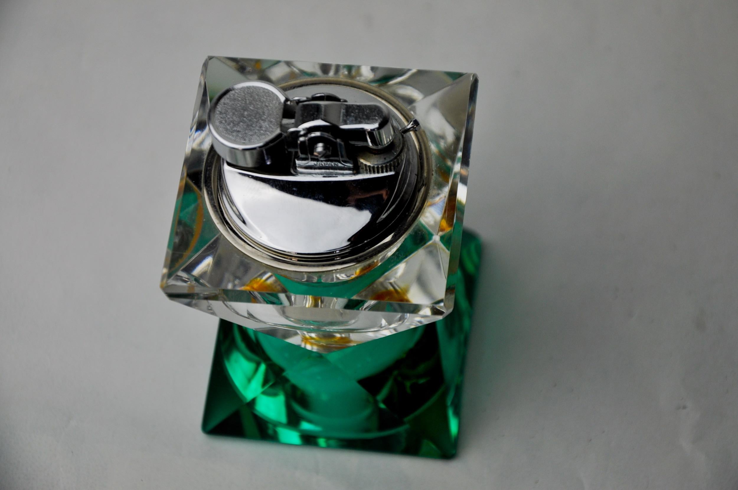 Italian Lighter faceted by Seguso, green and transparent murano glass, Italy, 1970 For Sale