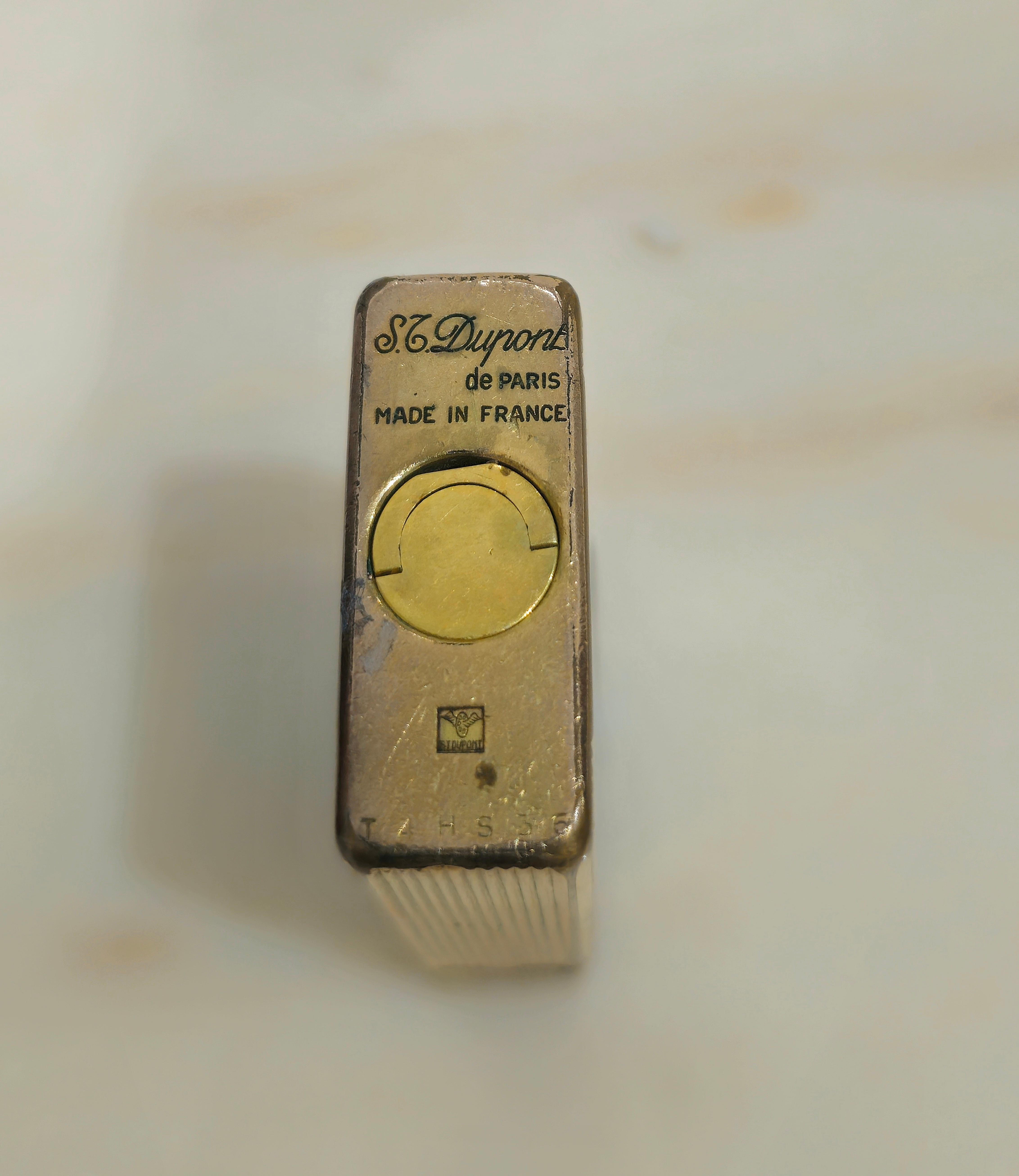 French Lighter S.T. Dupont Chinese Lacquer Gold Plated Made In France Midcentury For Sale