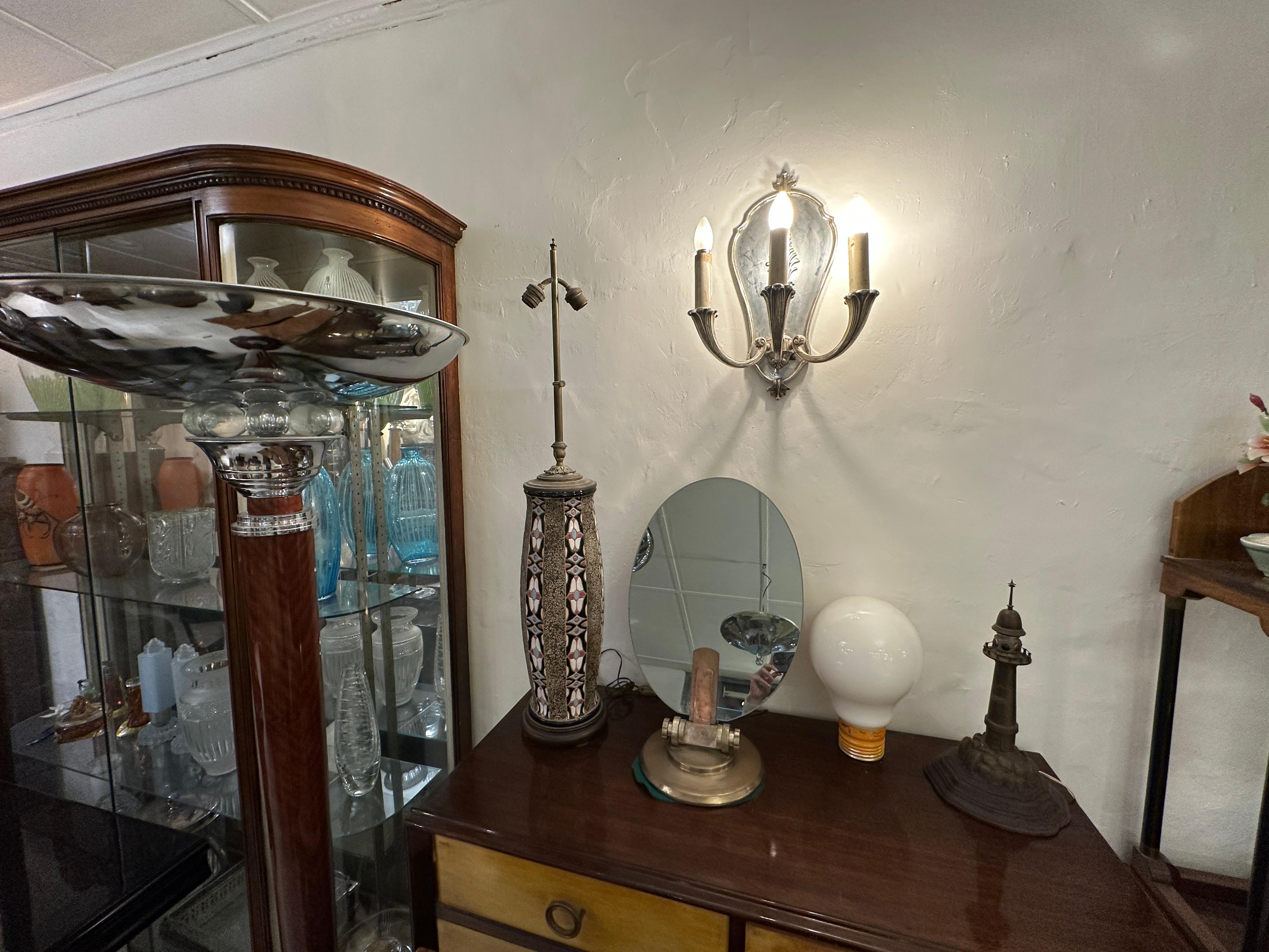 Lámpara de Sobremesa Art Decó Faro, 1920, Material: Bronce y Madera, Francia en venta 3