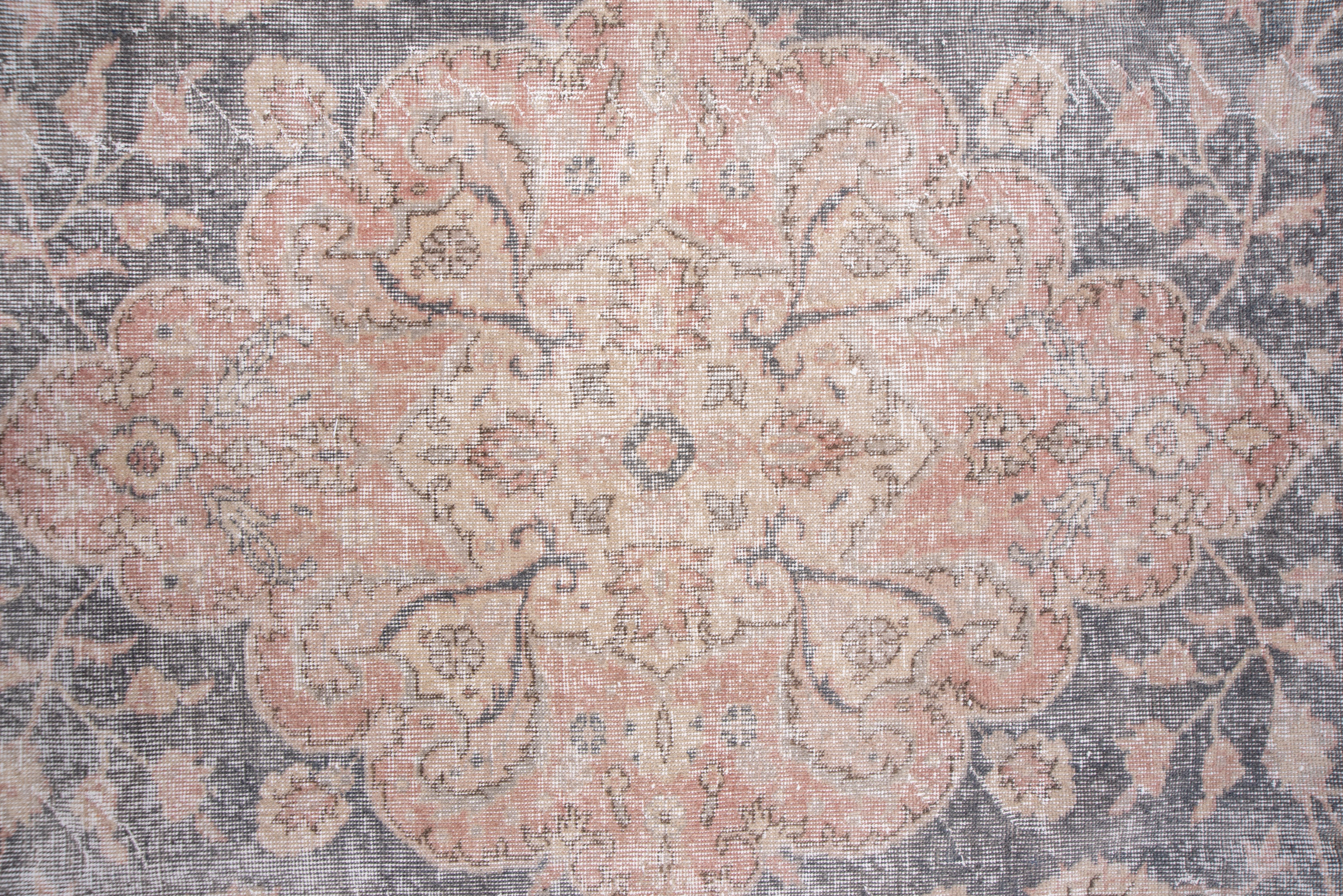 Lightly Distressed Oushak Carpet, Shabby Chic Style, Gray Field, Pink Border In Good Condition In New York, NY
