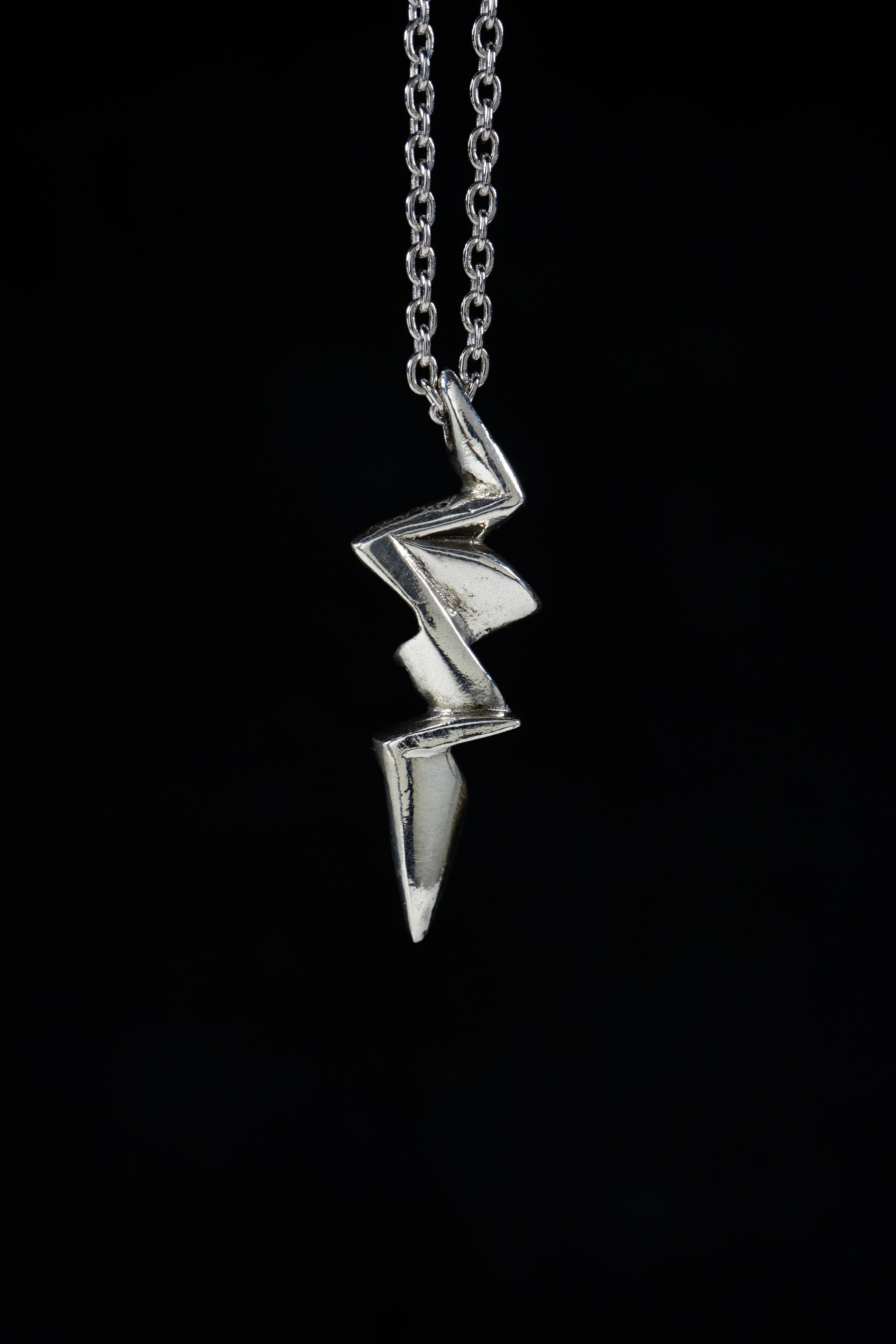 Lightning Bolt (18K White or Yellow Gold Pendant) by Ken Fury In New Condition For Sale In Queens, NY