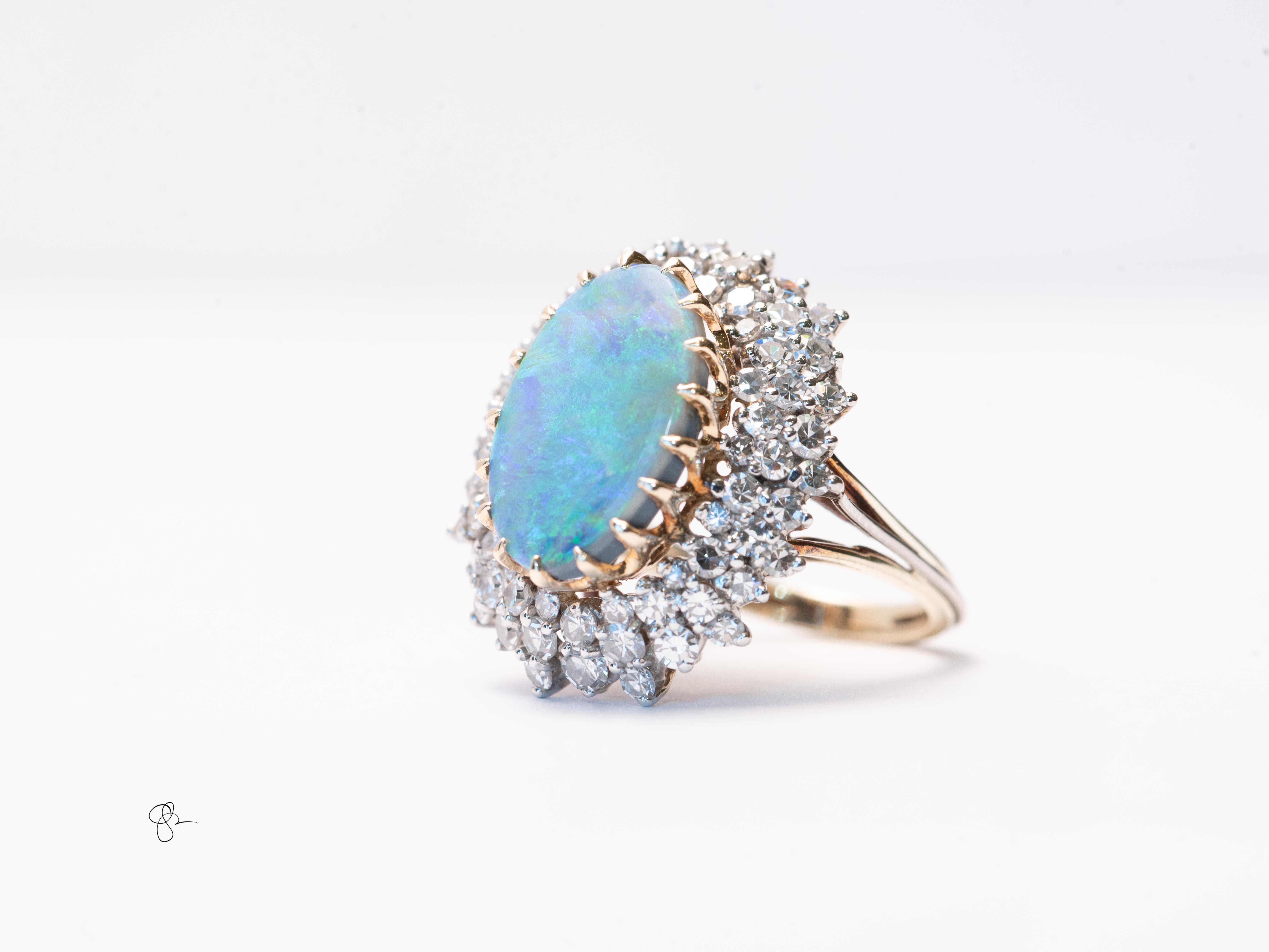 Anello cocktail con diamante e opale nero Lightning Ridge in vendita 2
