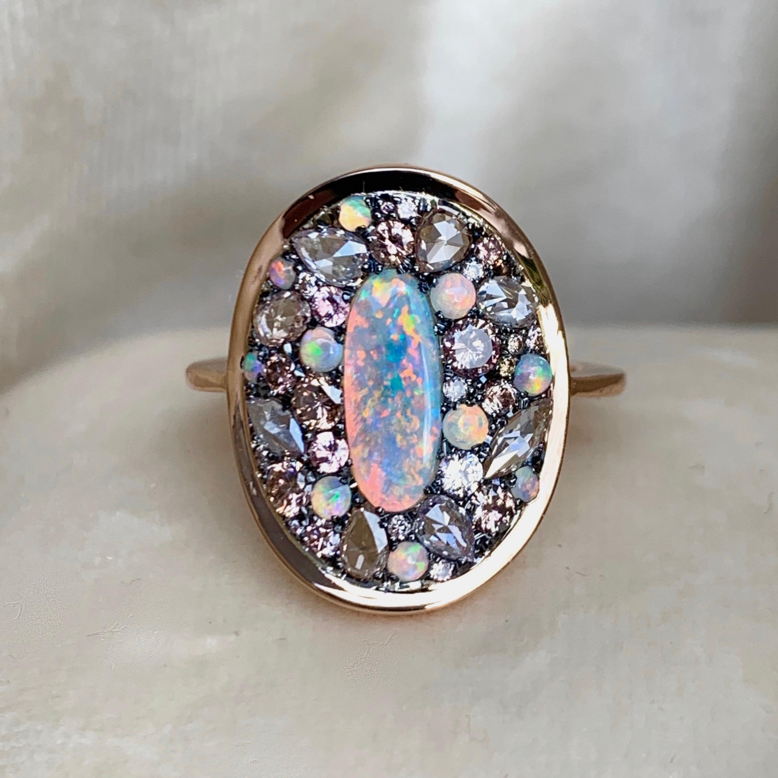 Lightning Ridge Dark Opal, Pink Diamond Pink Padparadscha Sapphire Ring In New Condition In Antwerp, BE