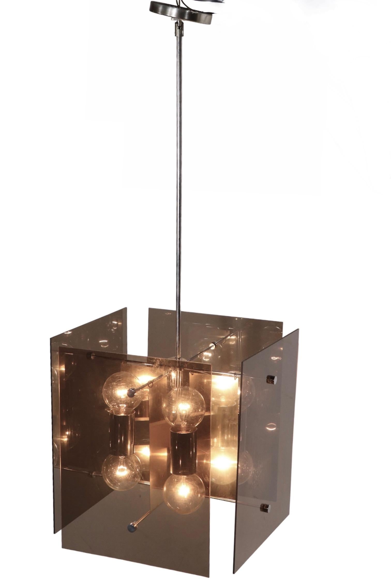 Lightolier 1970's Tinted Lucite and Chrome Cube Form Chandelier In Good Condition For Sale In New York, NY