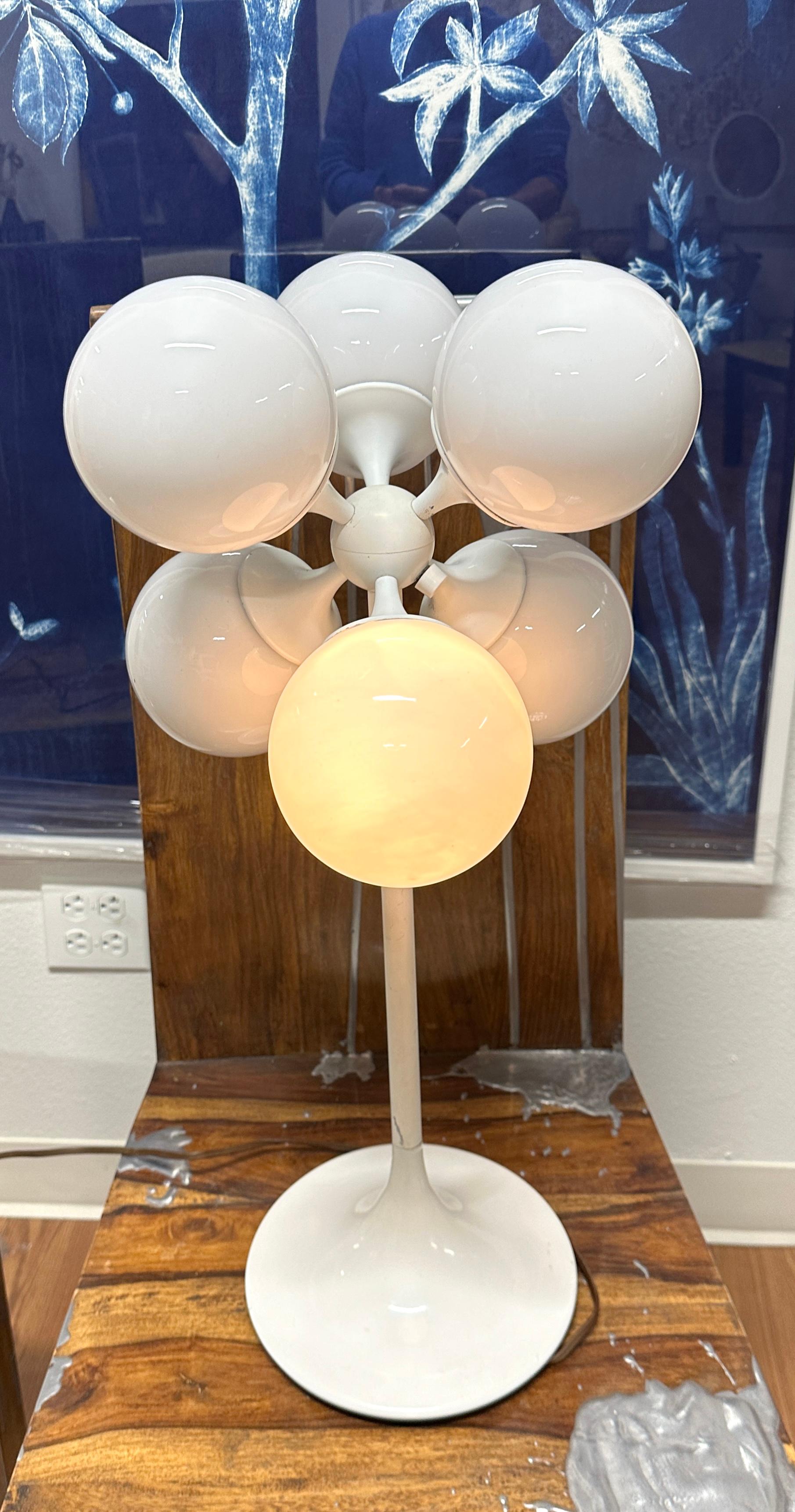 Lightolier - Lampe de table Atomic Sputnik Ball en vente 3