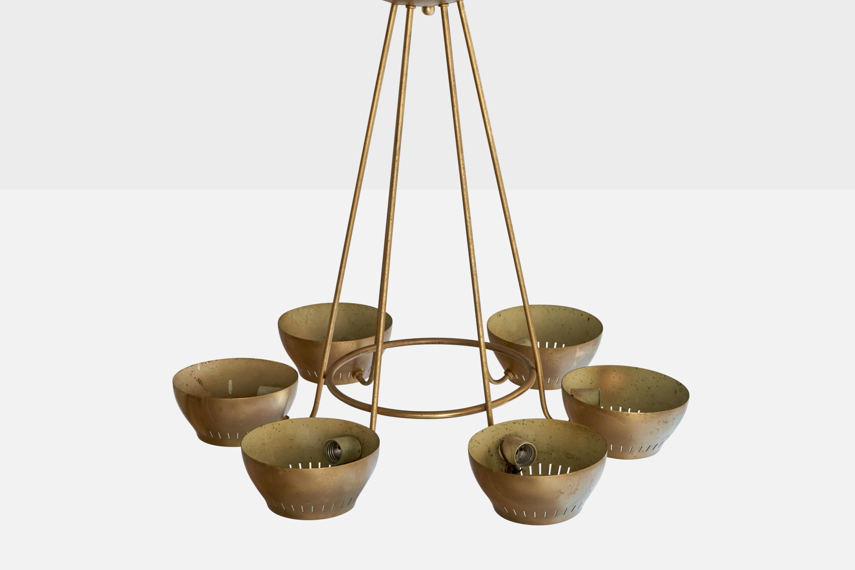 Lightolier Attribution, Chandelier, Brass, Glass, USA, 1950s In Good Condition For Sale In High Point, NC