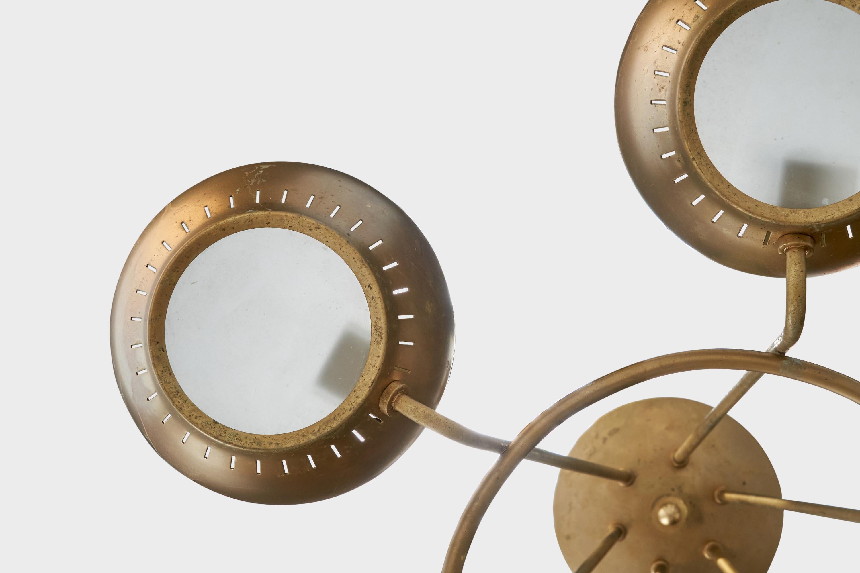 Lightolier Attribution, Chandelier, Brass, Glass, USA, 1950s For Sale 3