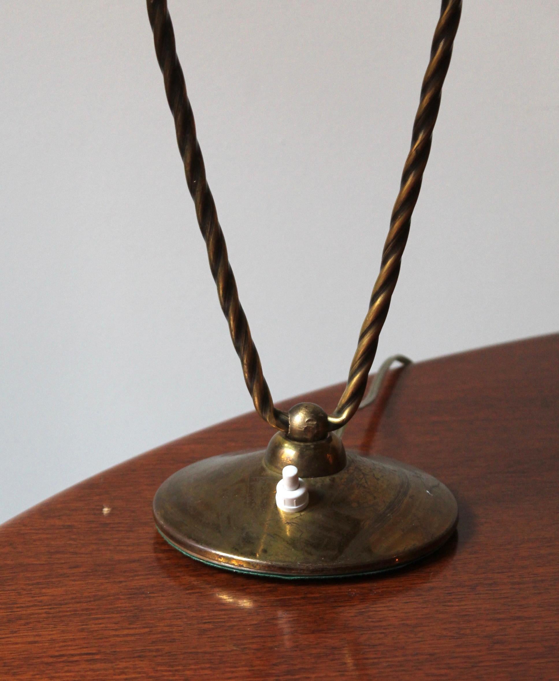 Lightolier Attribution, Table Lamp / Desk Light, Brass, United States, 1950s 1