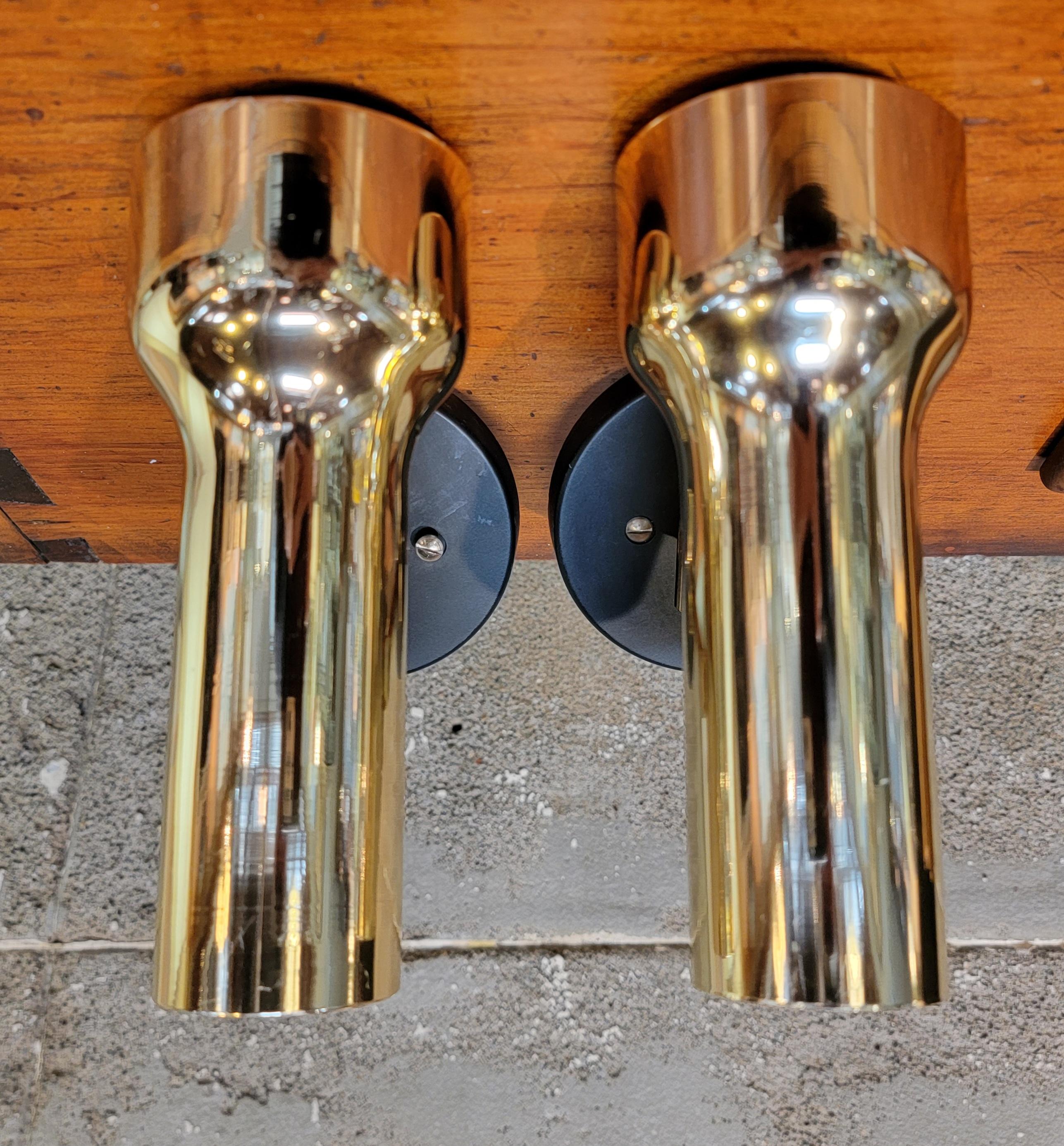 Lightolier Brass Wall Sconces A Pair In Good Condition For Sale In Fulton, CA