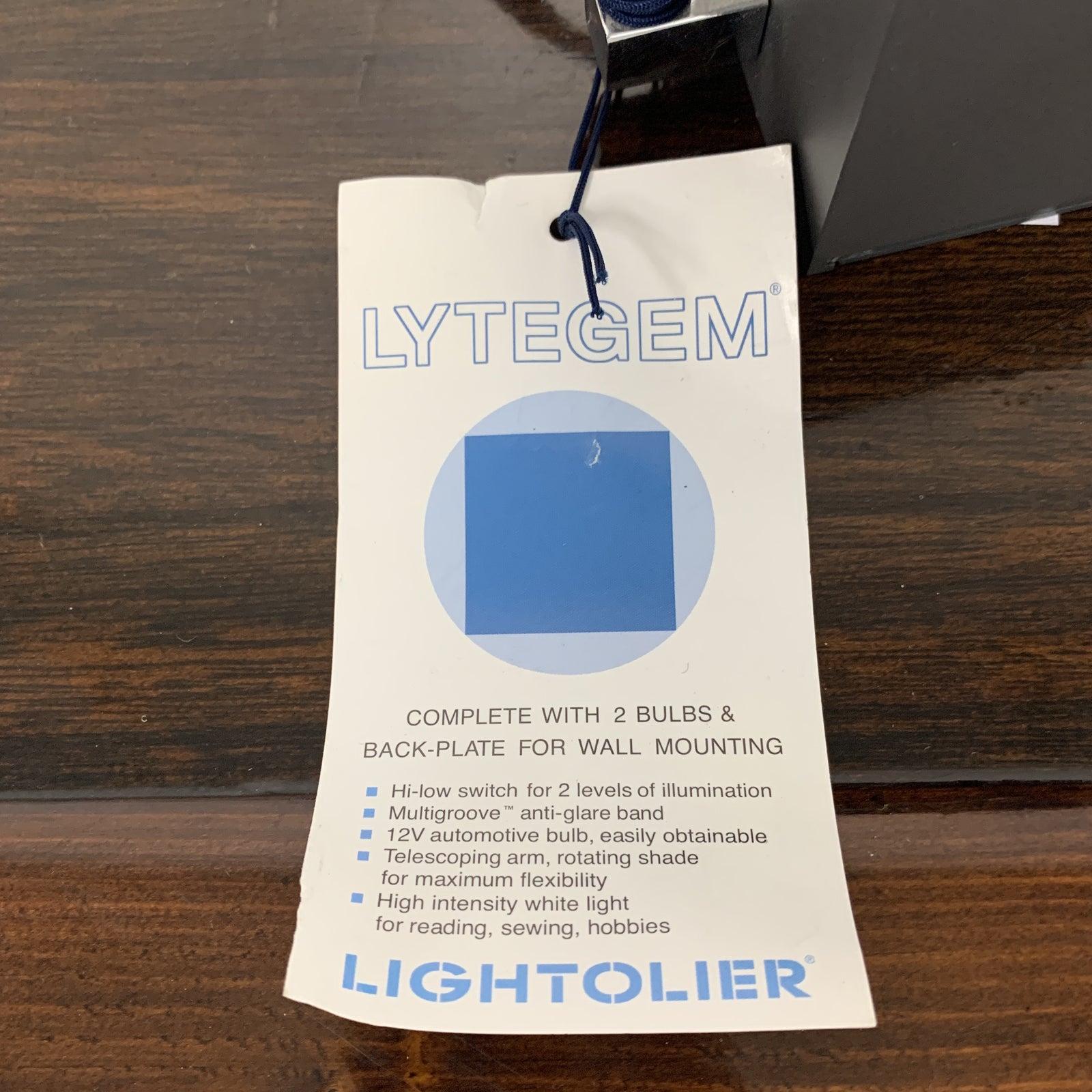 Mid-Century Modern Lightolier Michael Lax Lytegem Lamp For Sale