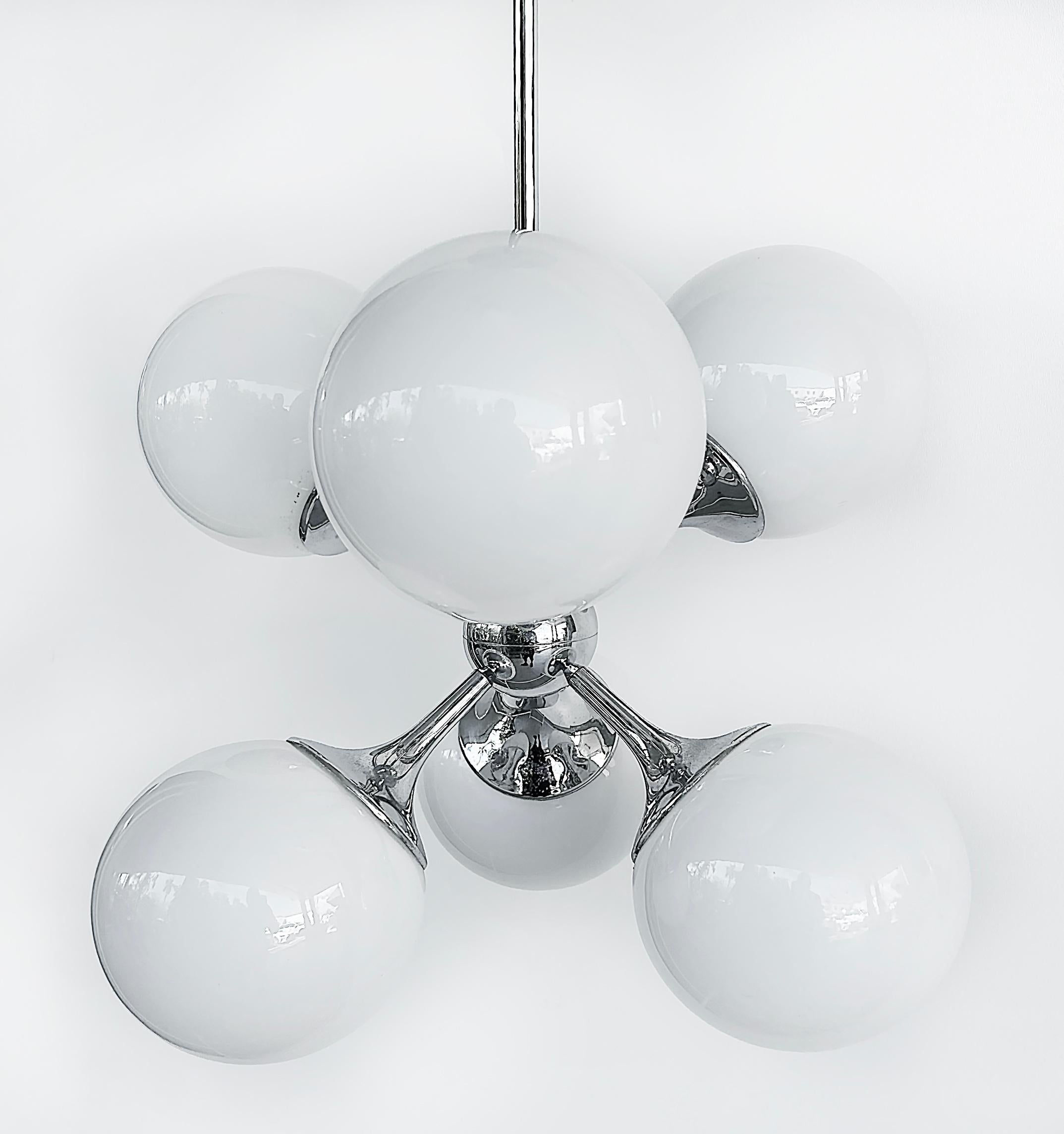 XX secolo Lightolier Lampadario a sospensione Atomic Sputnik di metà secolo in vendita