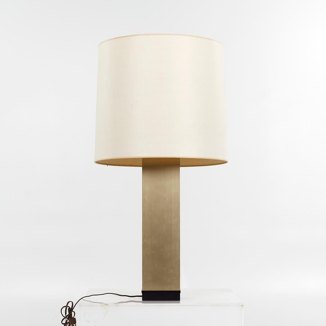 Fin du 20e siècle Lampe Lightolier mi-siècle en laiton et travertin en vente