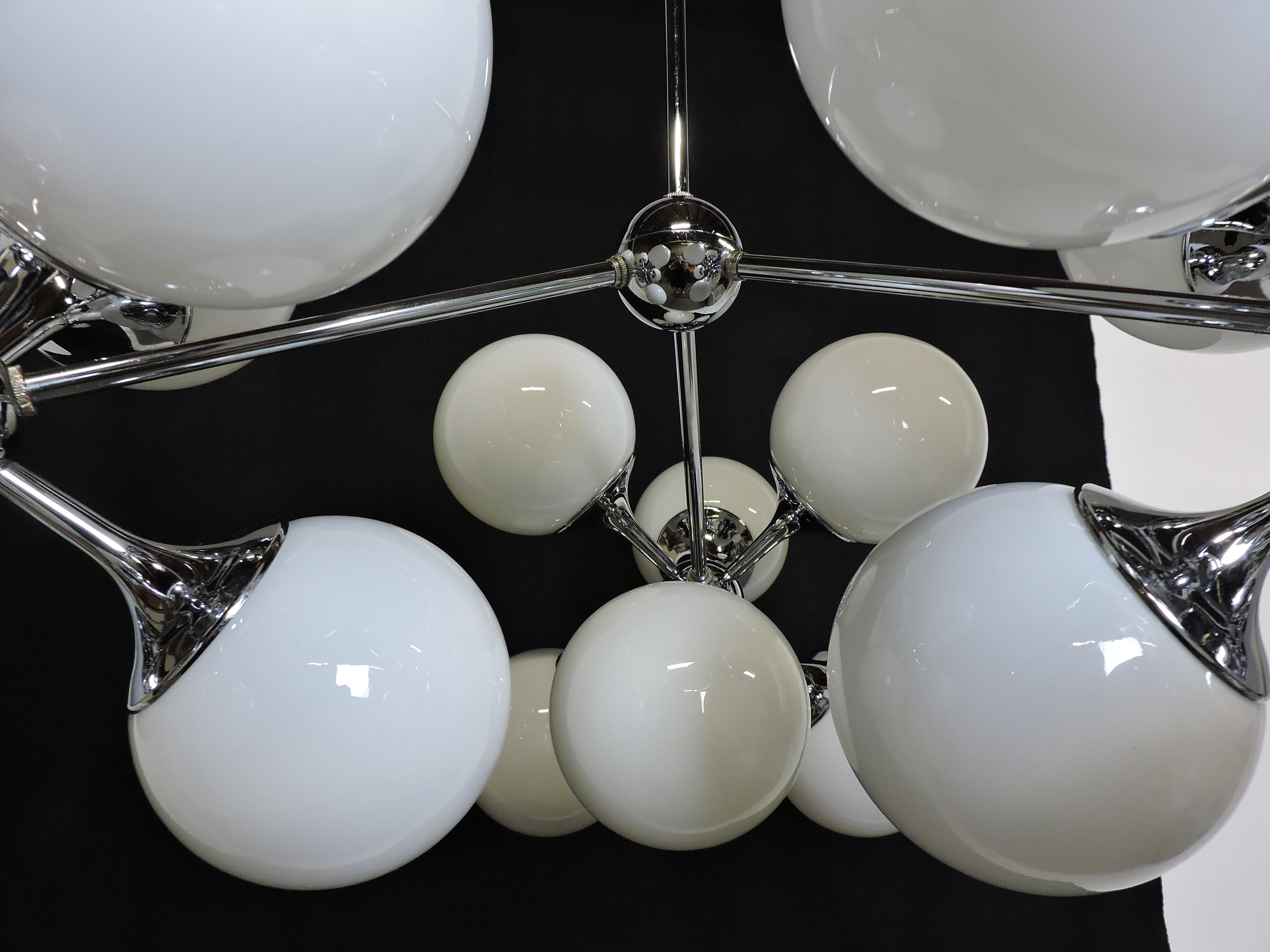 Mid-20th Century Lightolier Mid-Century Modern 18-Arm Chrome and Glass Sputnik Chandelier