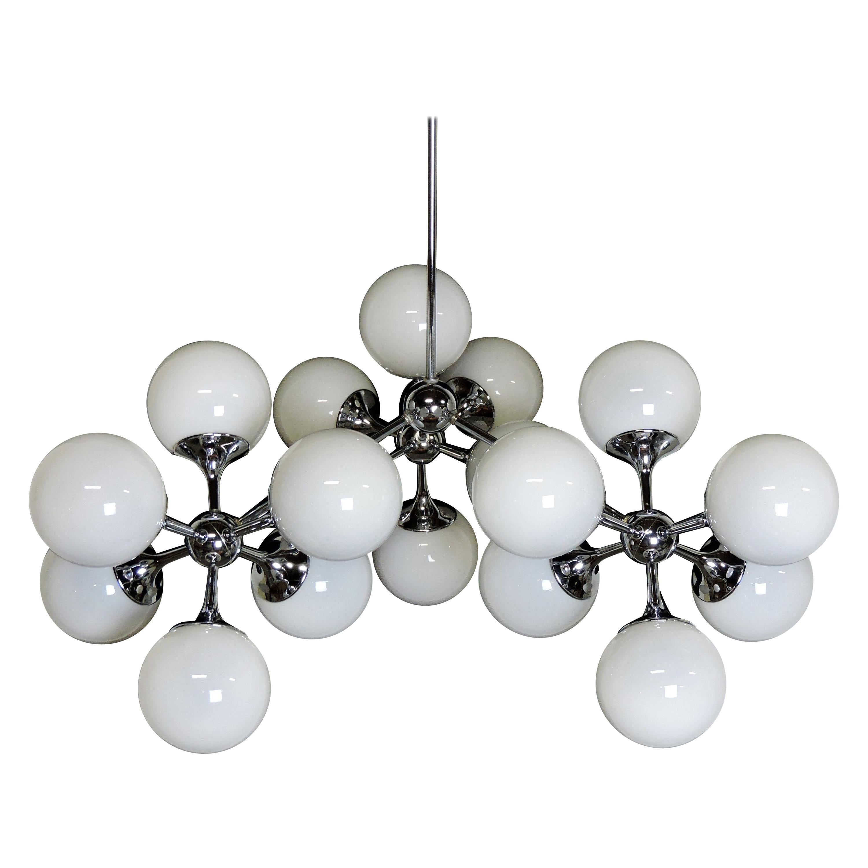 Lightolier Mid-Century Modern 18-Arm Chrome and Glass Sputnik Chandelier