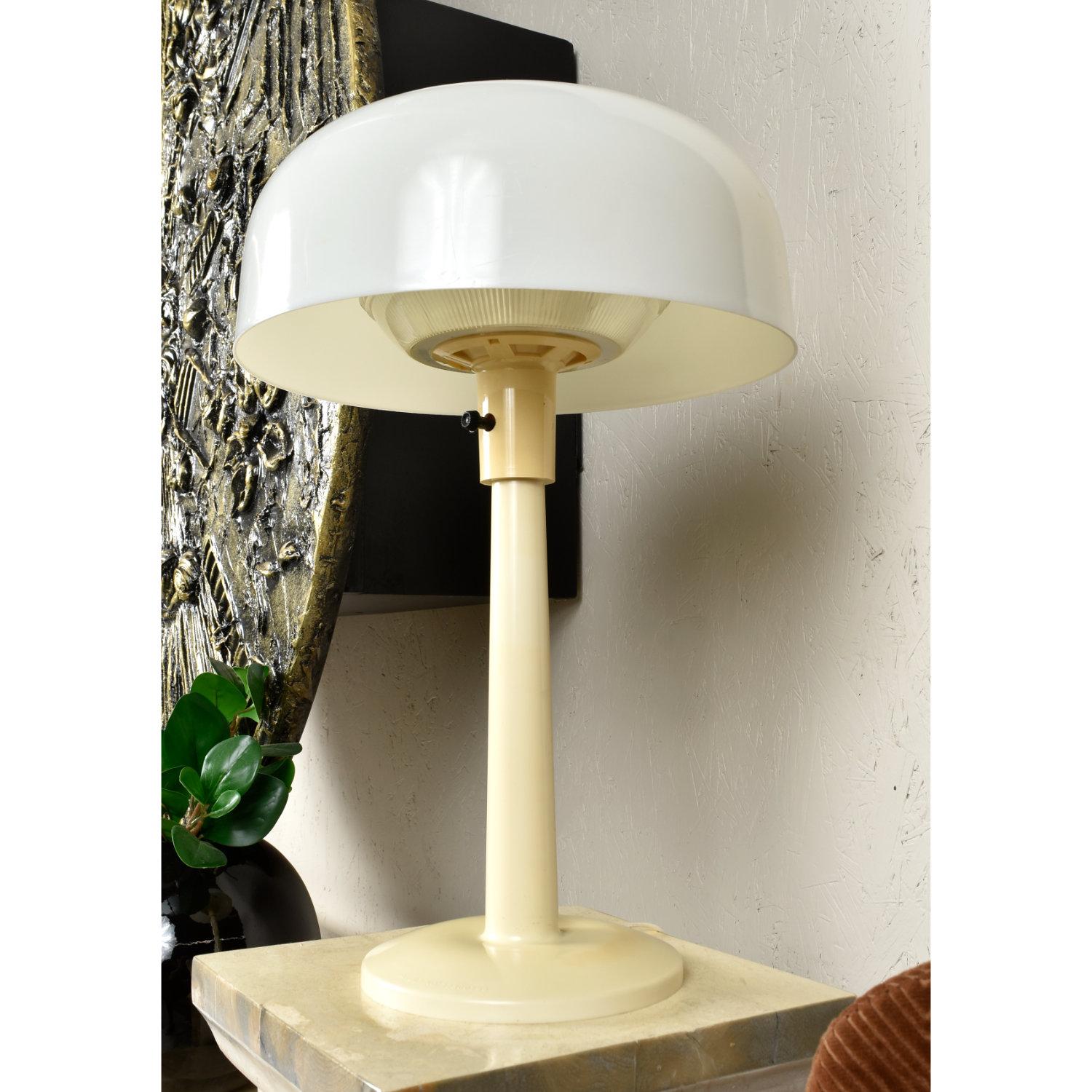 American Lightolier Mid-Century Modern White Mushroom Table Lamp