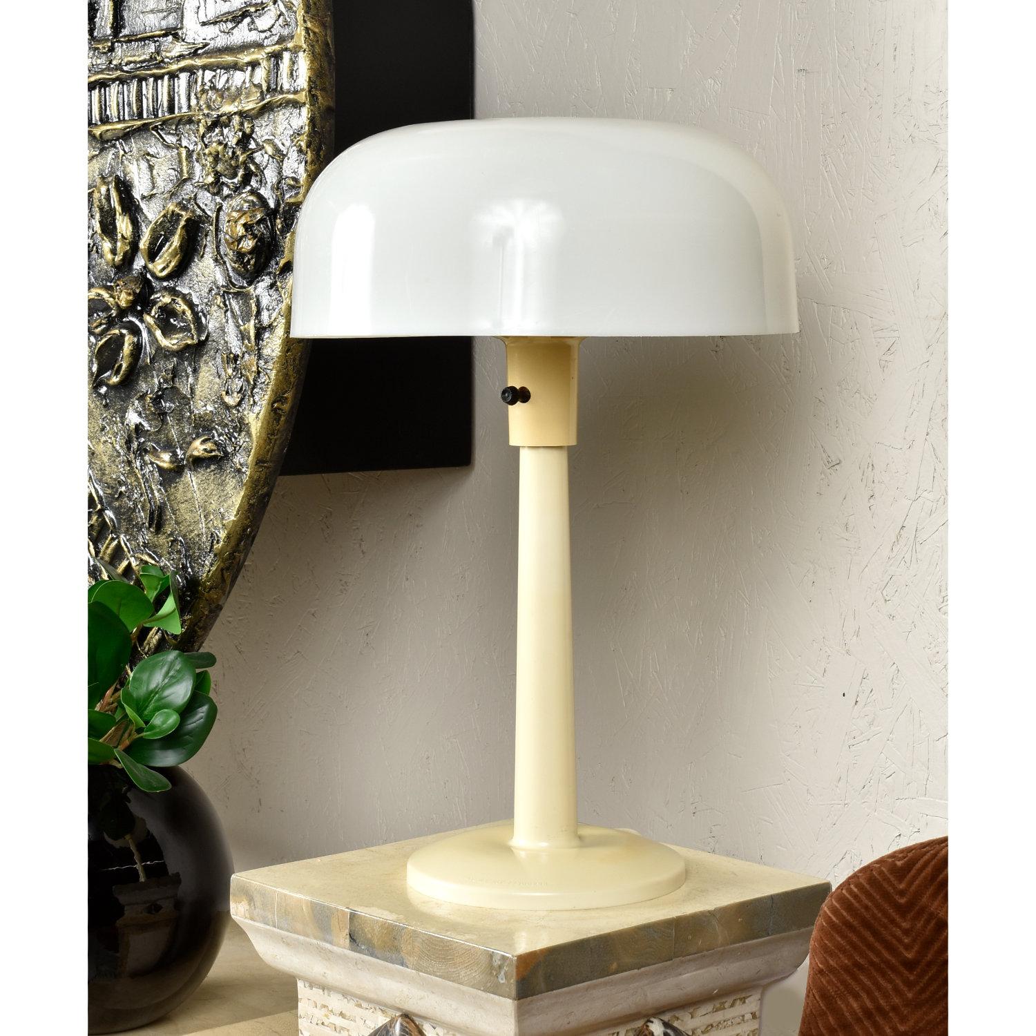 Mid-20th Century Lightolier Mid-Century Modern White Mushroom Table Lamp