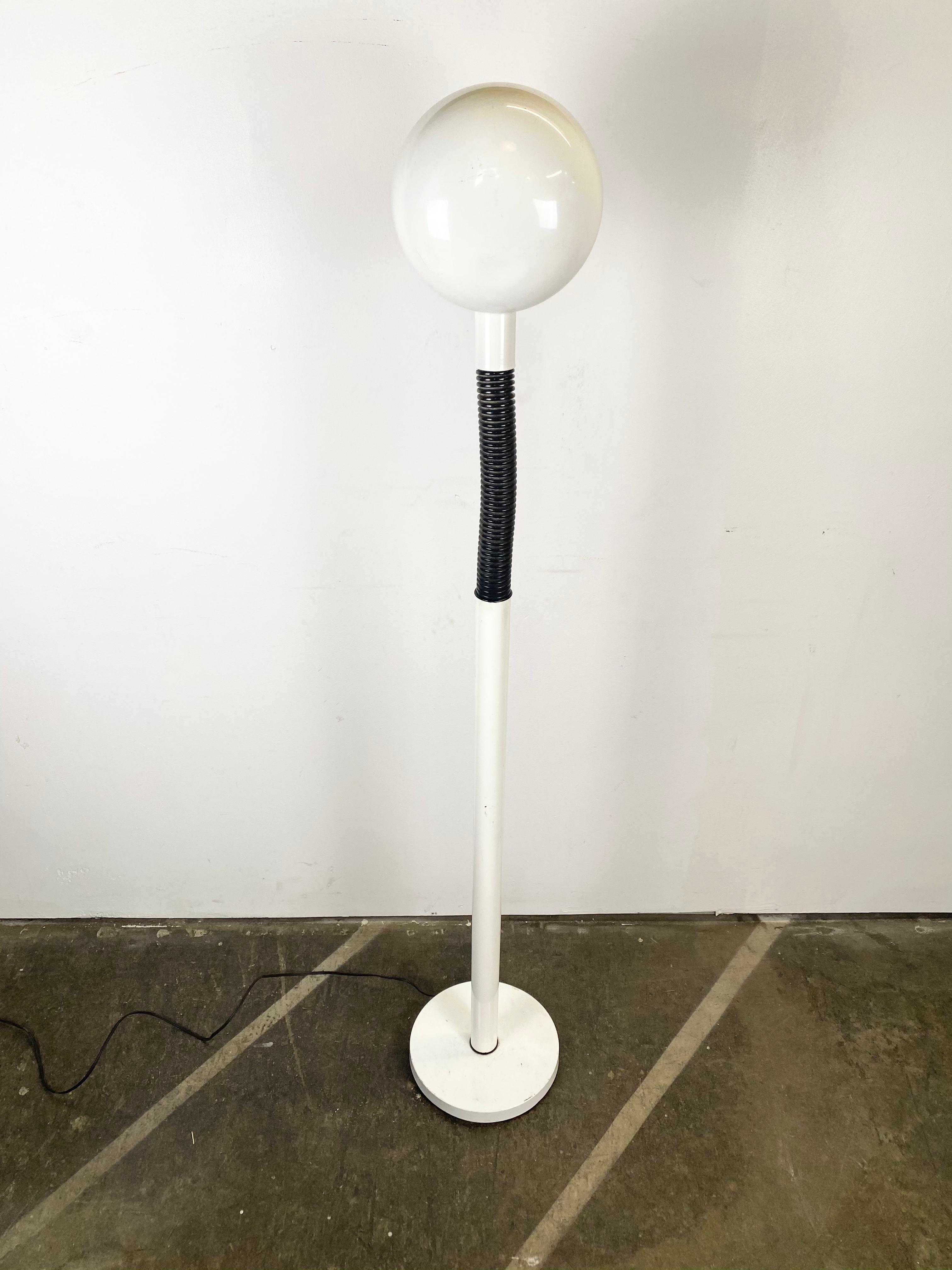 20th Century Lightolier Modern Gooseneck Floor Lamp