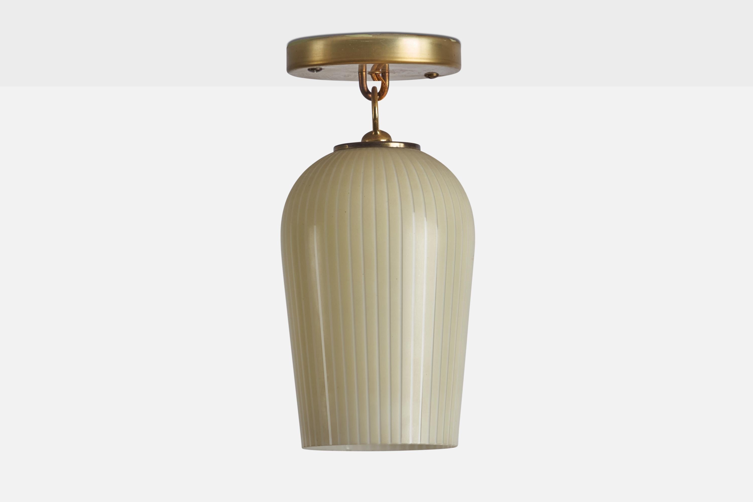 Mid-Century Modern Lightolier, Pendant, Brass, Glass, USA, 1960s For Sale