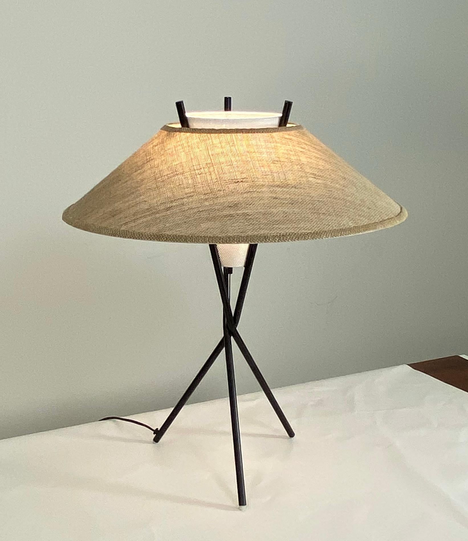 Mid-Century Modern Lightolier Tripod Table Lamp